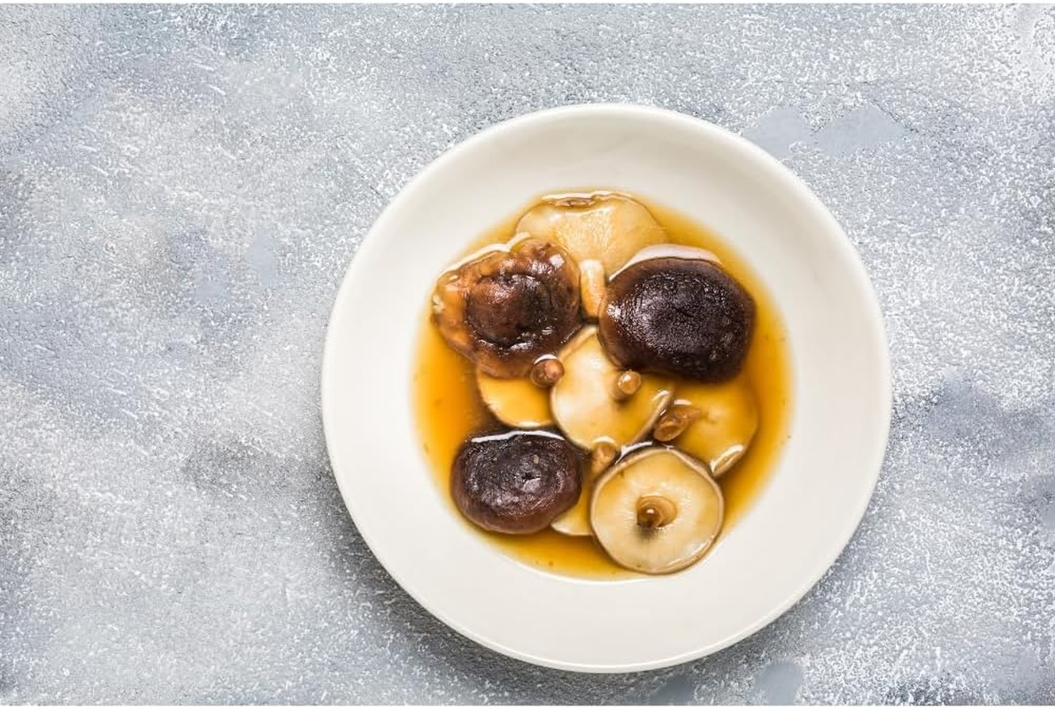 Heng Fai Shiitake Mushroom - Large Meaty Texture and Distinct Flavour | Ideal for Soup, Stir-Fries, Stews, and Everyday Food | Fresh Firm Caps for Longer Refrigerator Storage | Vegan-Friendly | 200G image number 4