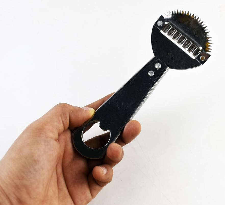 Traditional Coconut Scraper with Handle, Stainless Steel Blade, Kitchen Grater Tool Meat Removal Vintage Kitchen Tool (Stanless Handle)