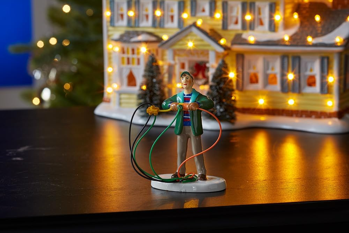 Department 56 Snow Village National Lampoon'S Christmas Vacation Accessories Fire It up Dad Figurine, 1.38 Inch, Multicolor image number 4