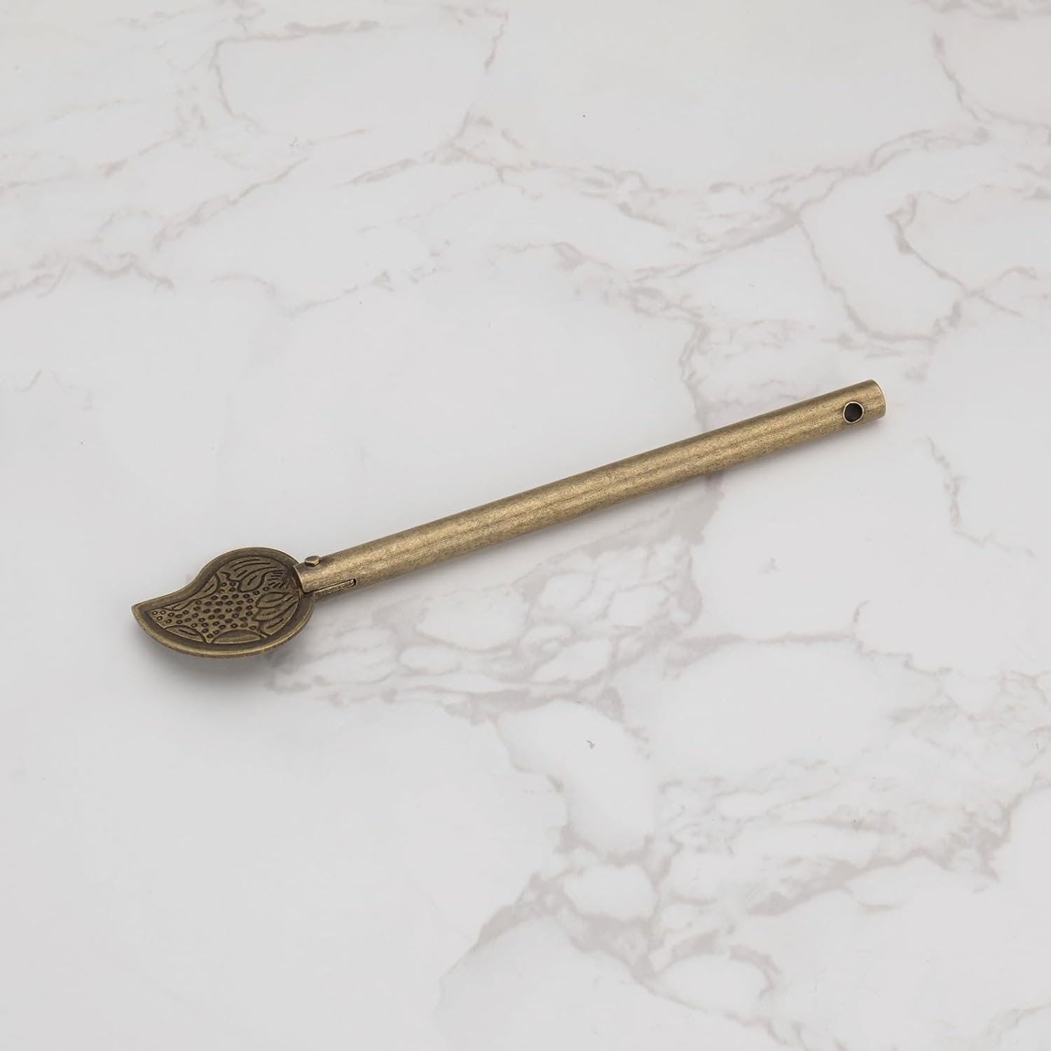 Emagtech 2PCS Retro Bronze Locking Pin Chinese Locking Pin Leaf Style Cabinet Key Latch Door Bolt for Style Drawer Door Wardrobe Door Shoe Cabinet (11Mm) image number 2