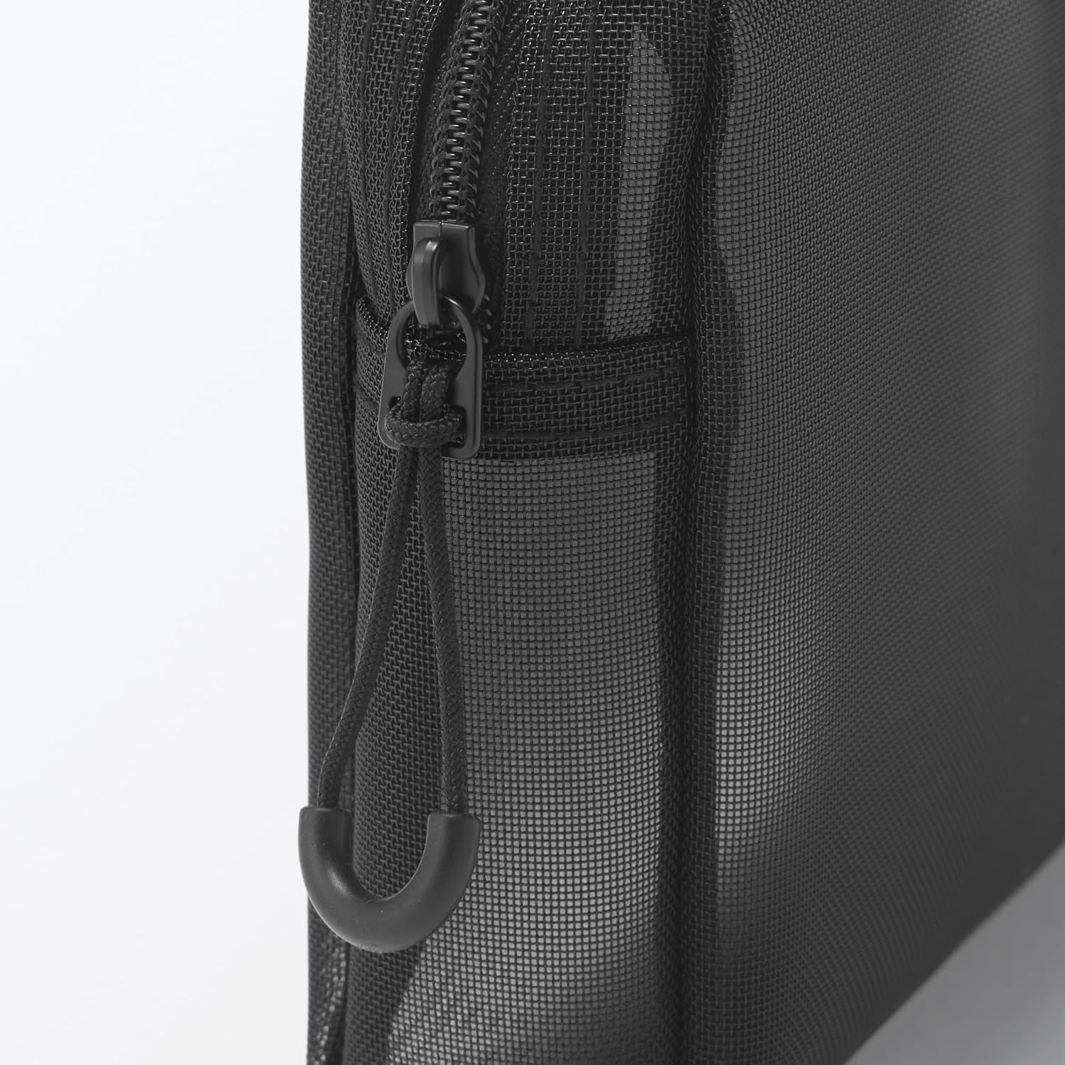 MUJI 84920851 Nylon Mesh Pouch, Approx. 7.3 X 1.6 X 4.7 Inches (18.5 X 4 X 12 Cm) image number 3