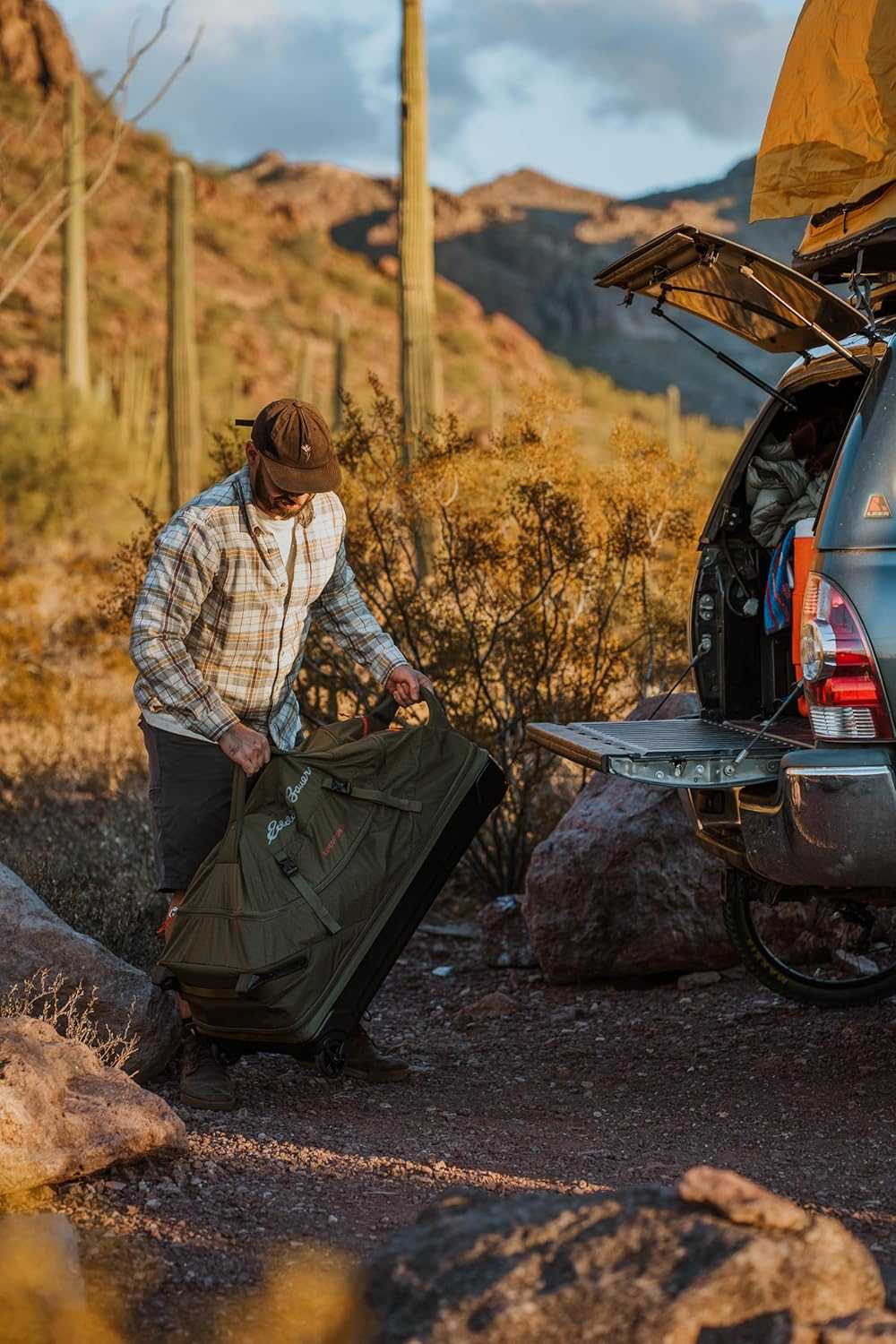 Eddie Bauer Expedition Duffel Bag 2.0 - Made from Rugged Polycarbonate and Nylon image number 6