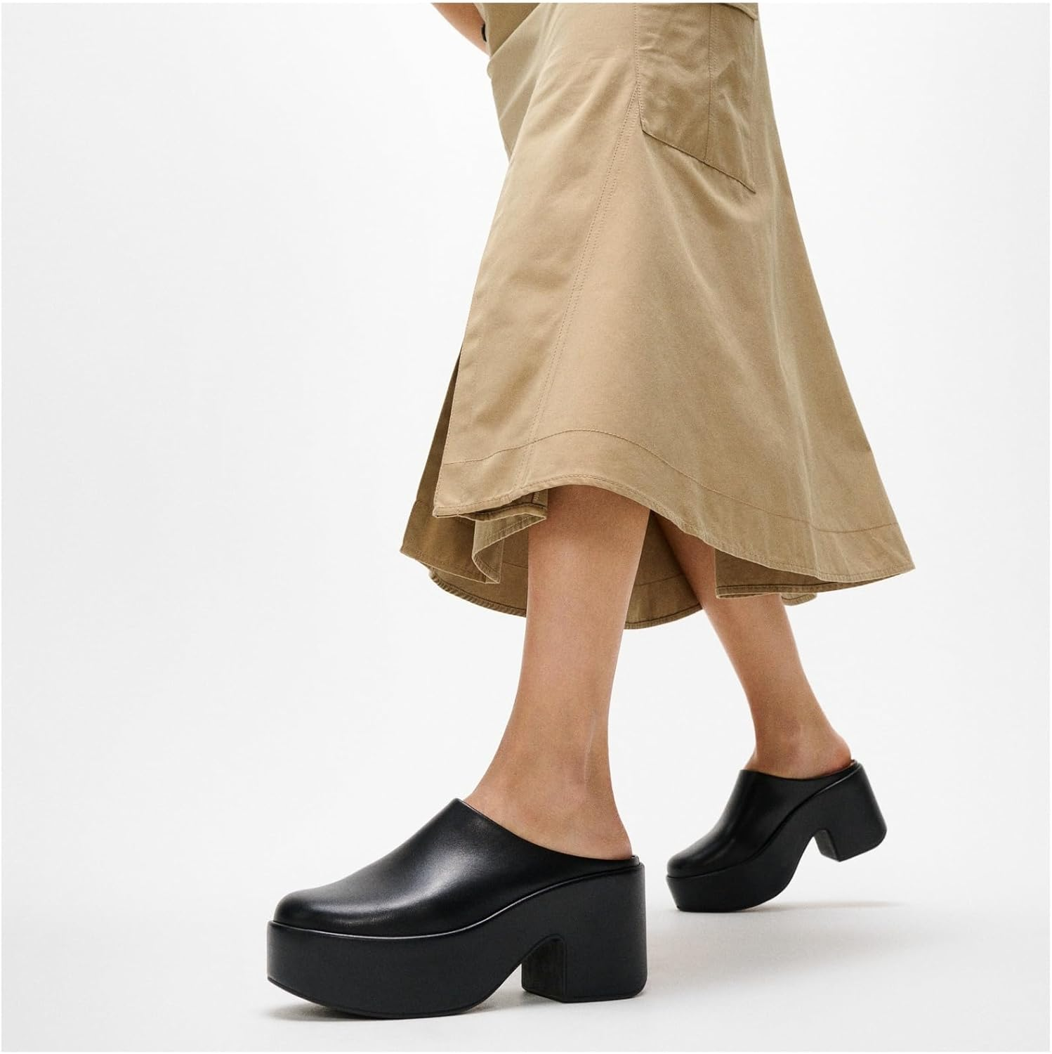 Fitflop Women'S Platfforms Leather Heeled Mules image number 2