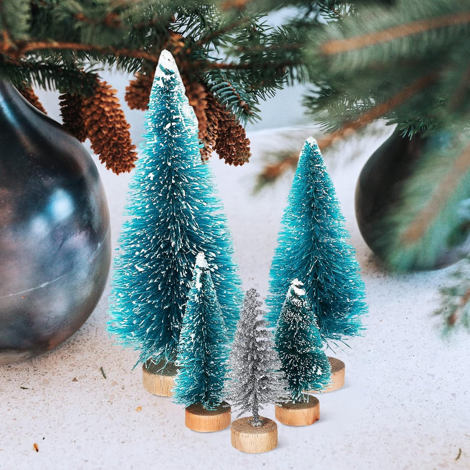 Ciieeo 84Pcs Mini Sisal Frost Trees Plastic Christmas Trees Ornaments for Desktop and Use image number 3
