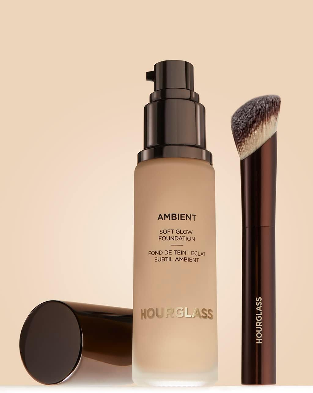 Hourglass Ambient Soft Glow Foundation Brush image number 3