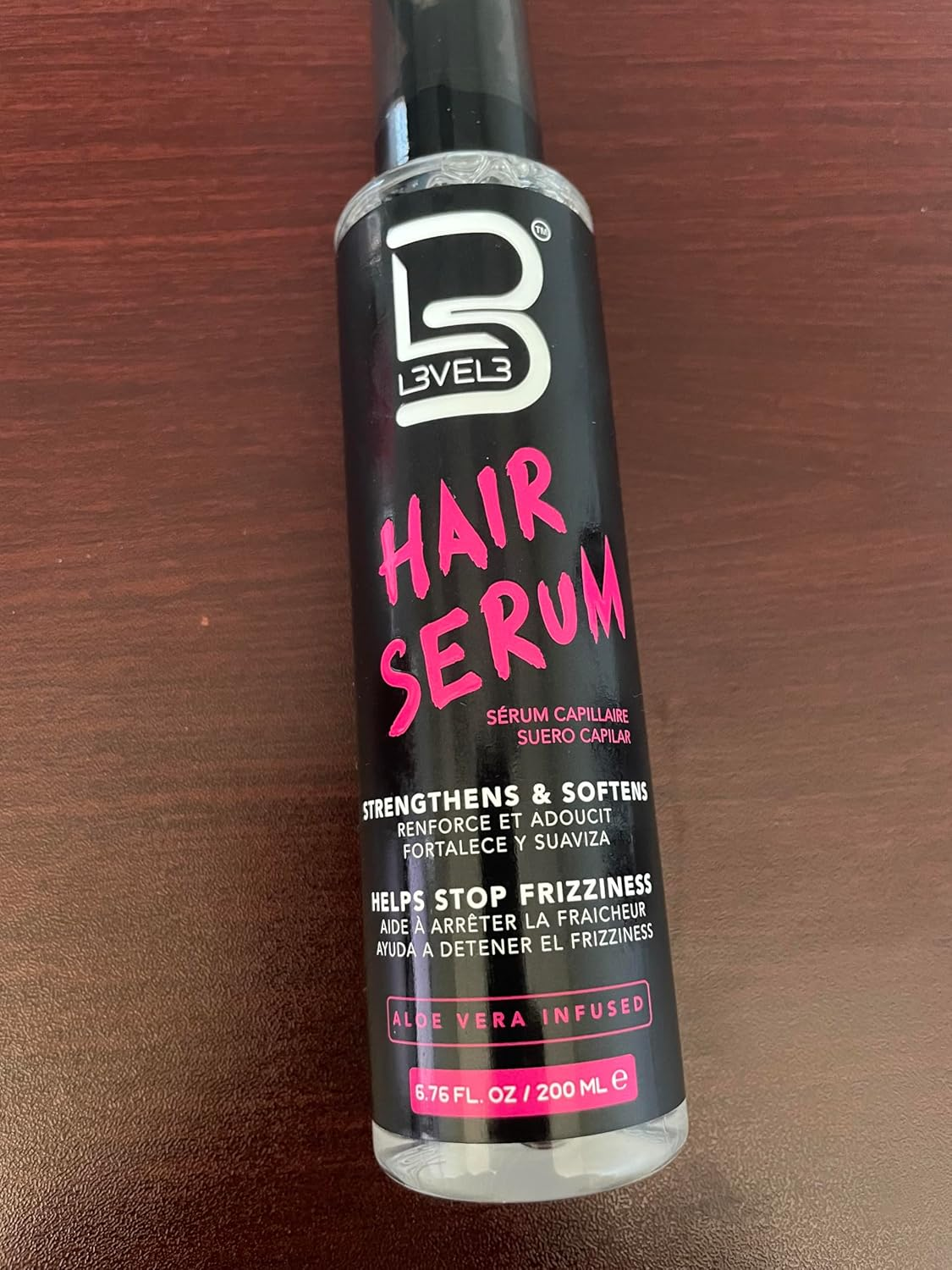 L3VEL3 Hair Serum - Hydrates and Repairs Hair - Infused with Aloe Vera - Seals Split Ends - Improves Texture and Volume - Lightweight Formula - Adds Refreshing Scent - Offers Heat Protection - 6.8 Oz image number 2