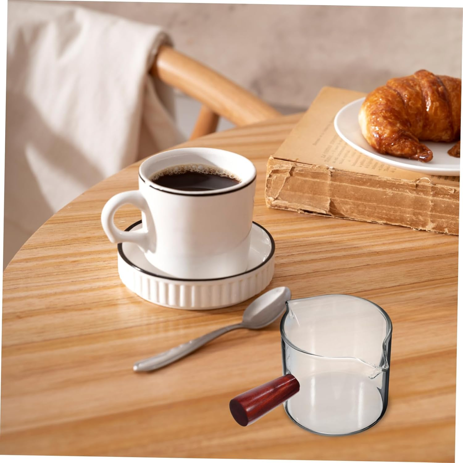WEKADRIN 2 Pcs Glass Creamer Pitchers with Wood Handle Espresso Measuring Cups Graduated Borosilicate Glass for Coffee Milk Syrup Safe Rounded Edges Compact Design for Home and Cafe Use image number 3