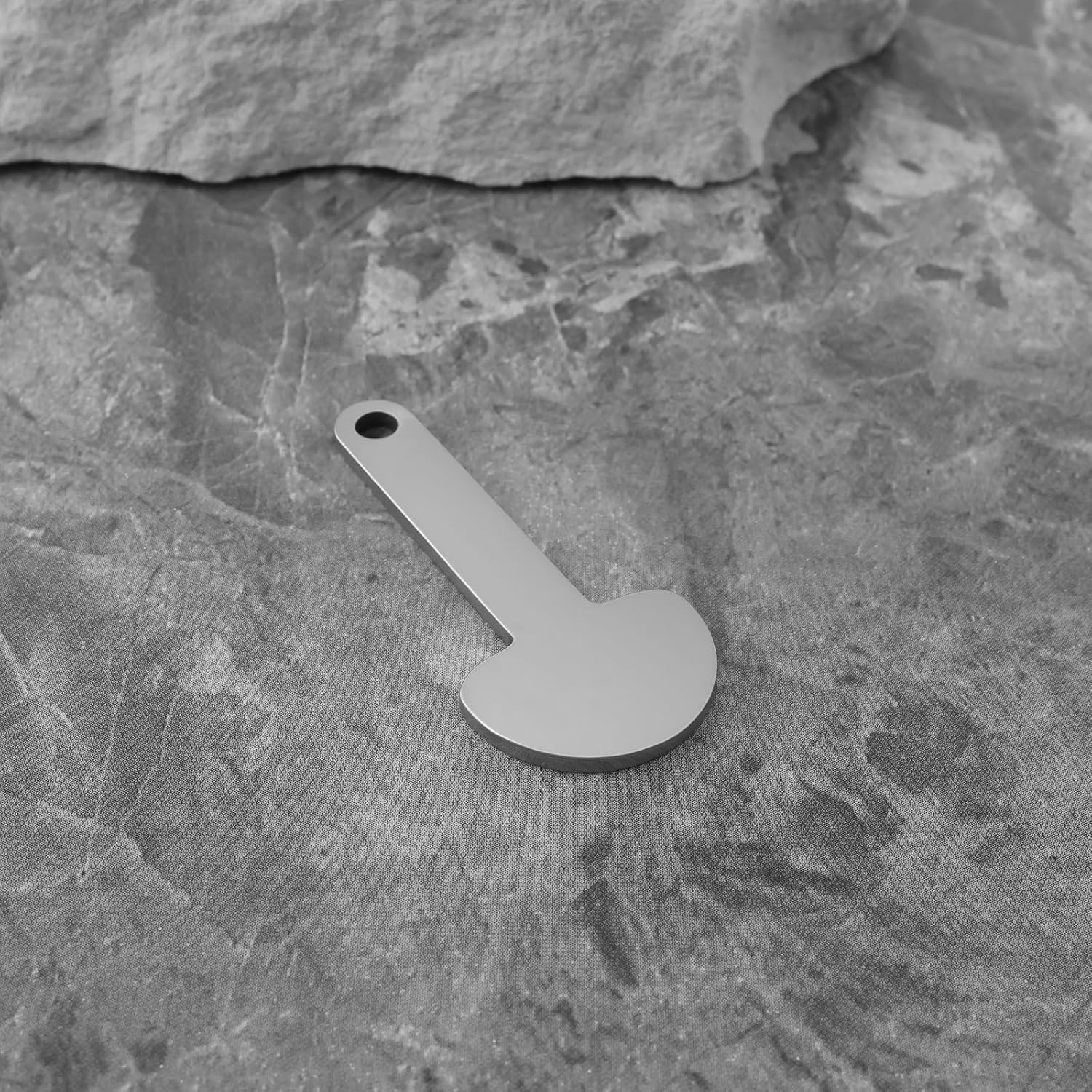 Emsea 4Pcs Reusable Supermarket Trolley Release Key with Ring Stainless Steel Compatible with B&M Compatible with Asda Trolley, 46X23Mm image number 4