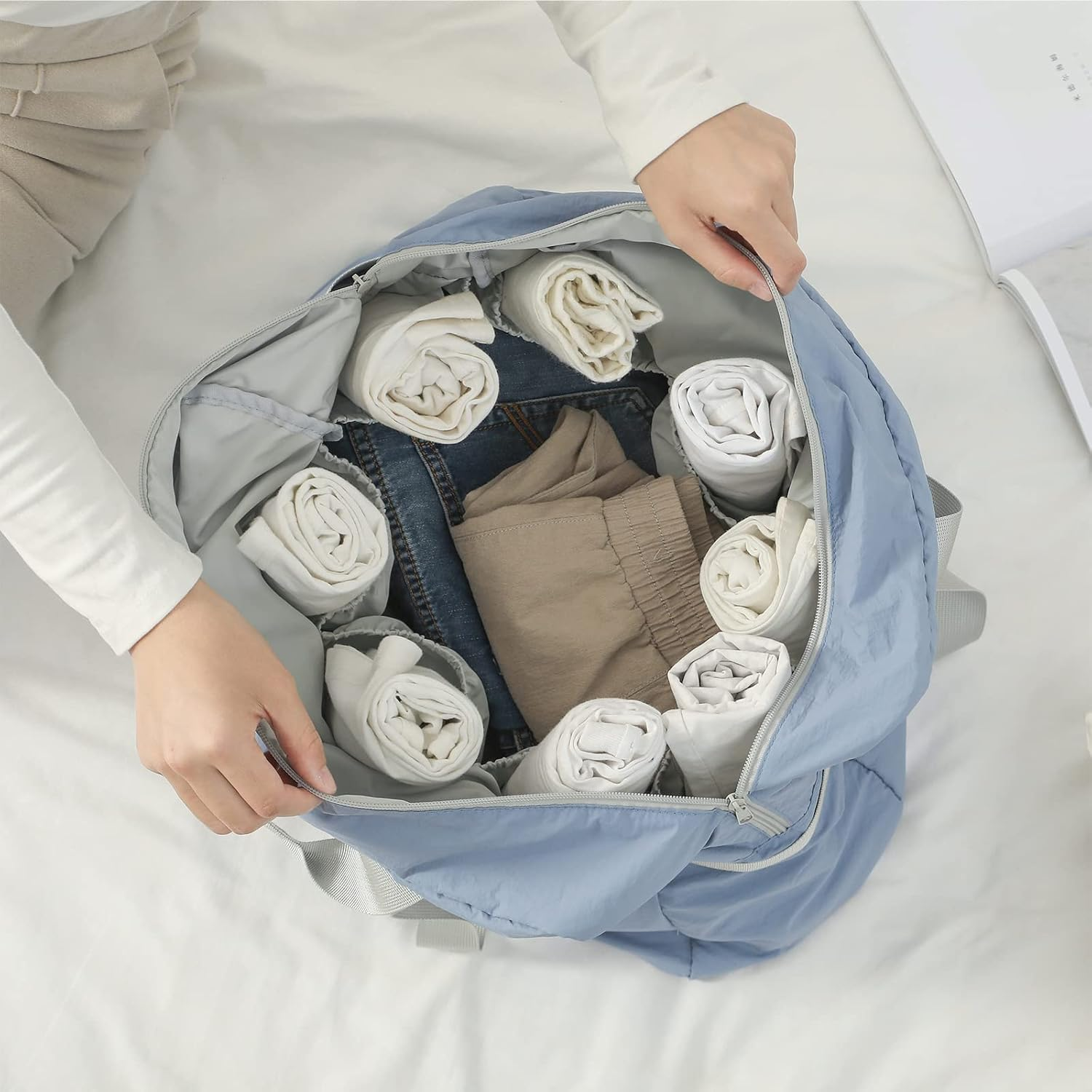 Foldable Travel Duffel Bag, Sports Duffels Gym Bag, Rainproof Nylon Totes, Lightweight Duffle Bags for Women & Men, Outdoor Vacation Weekend Bag by Vanfn P.Travel Series (Matte Blue) - Gray image number 6