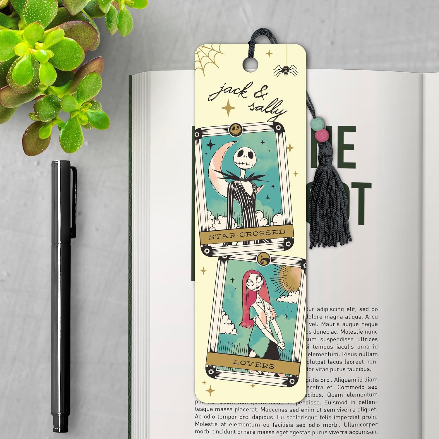 Disney the Nightmare before Christmas Premier Bookmark Stationery image number 3