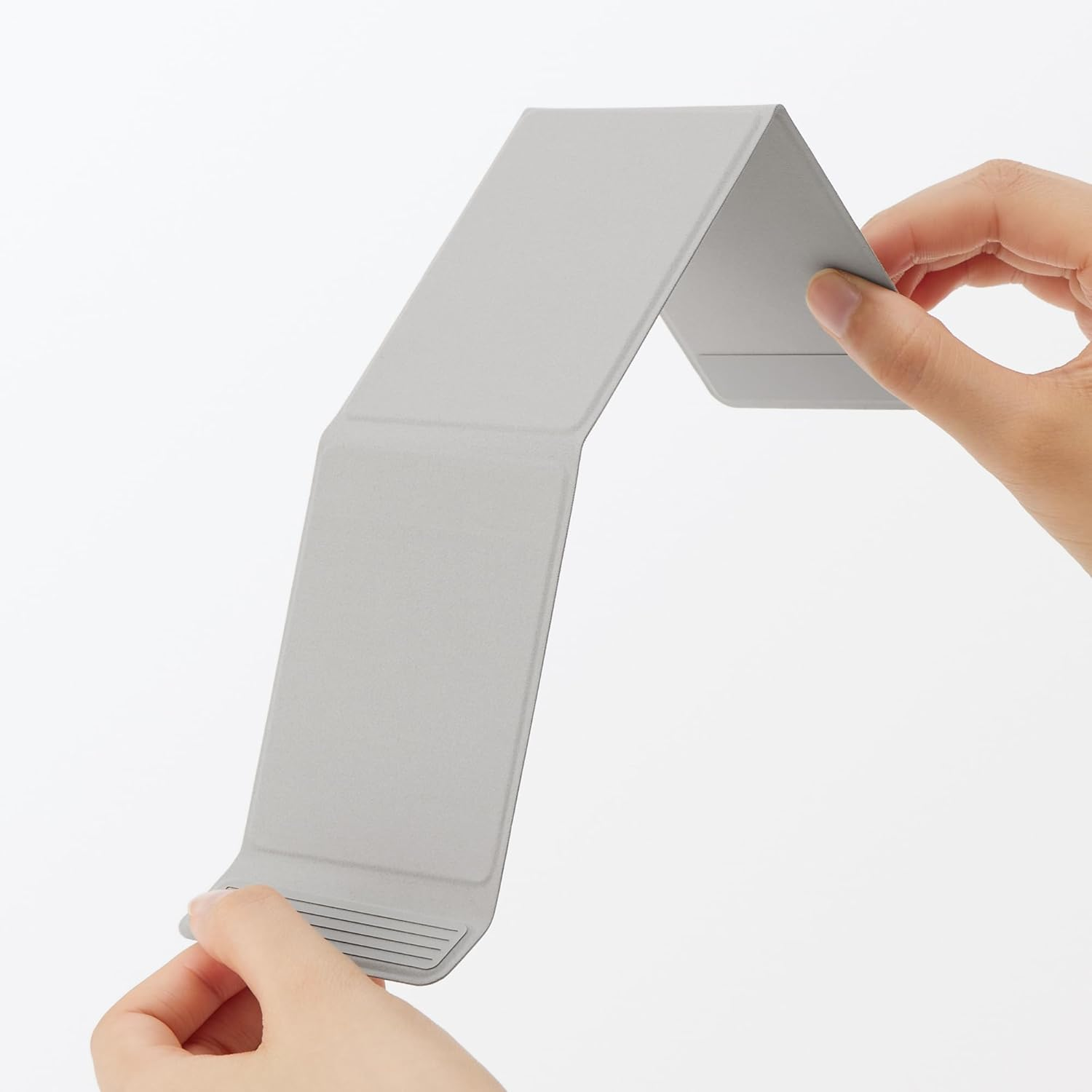 MUJI 83483043 Foldable Smartphone Stand, Approx. Width 2.8 X Depth 3.7 X Height 0.3 Inches (72 X 93 X 8 Mm), Light Gray image number 5