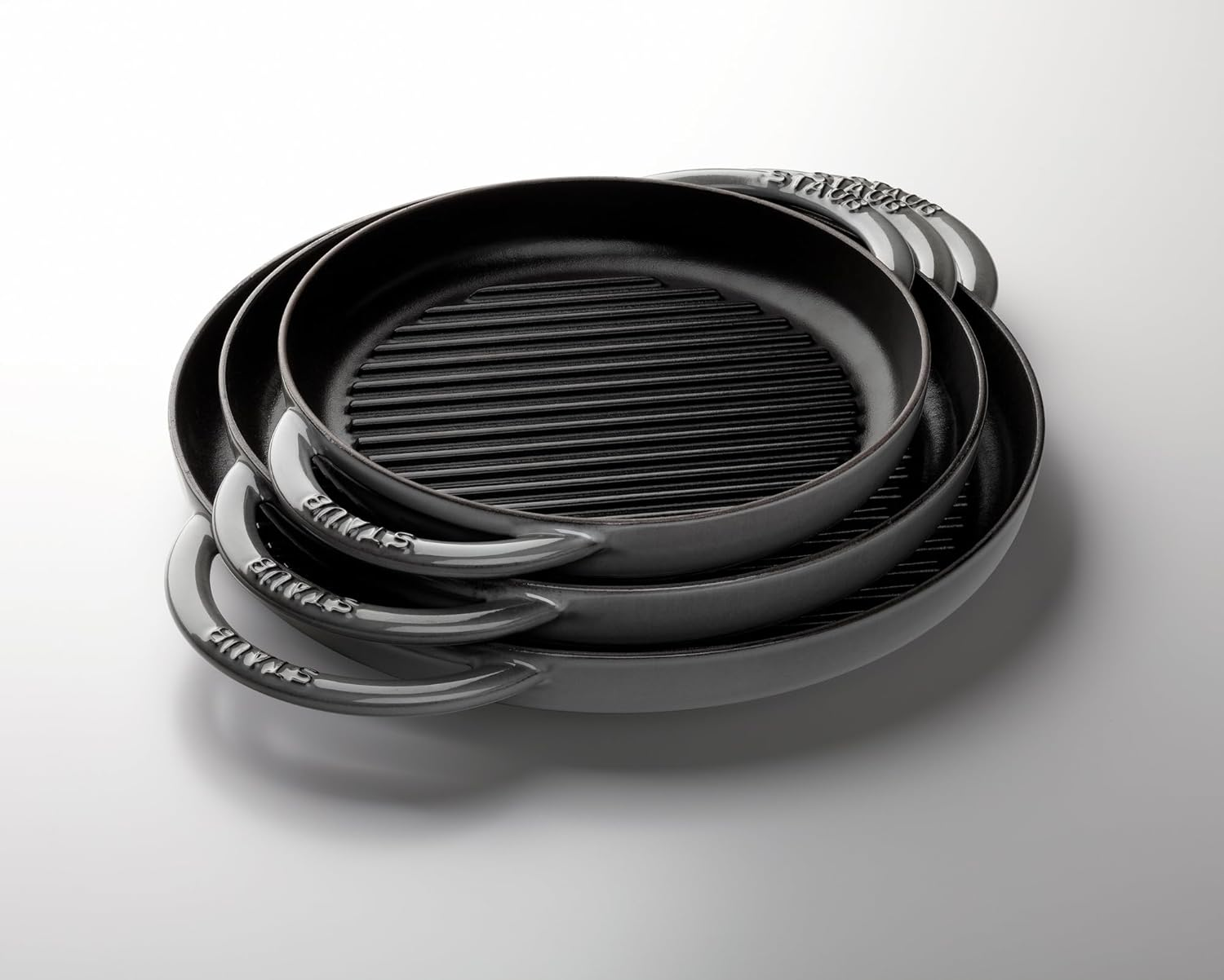 STAUB round 30 Cm Cast Iron Grill Pan, Cherry Red