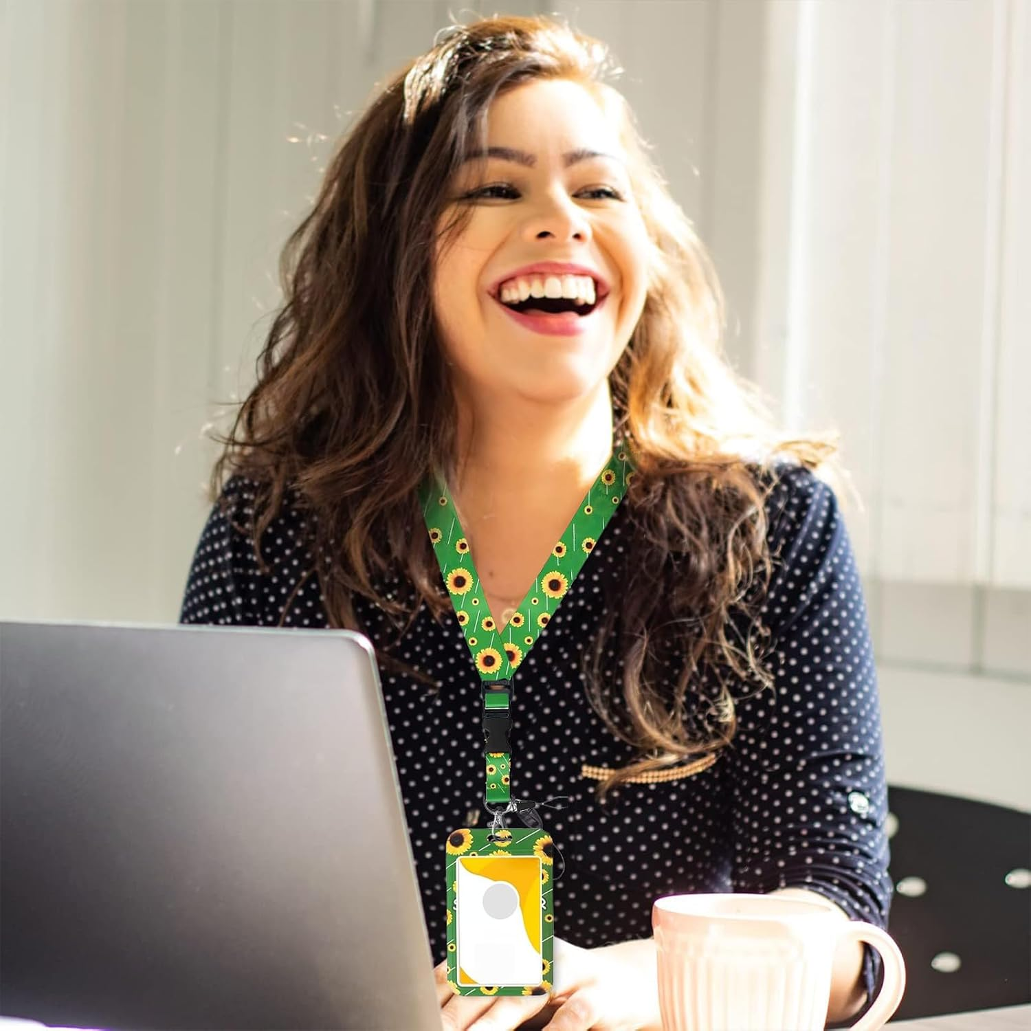 Treayes Lanyard with ID Card Holder, Sunflower ID Card Holder - ABS Plastic Badge Holder for Work, Events, Healthcare Workers, Teachers and Stylish Office Accessories image number 5