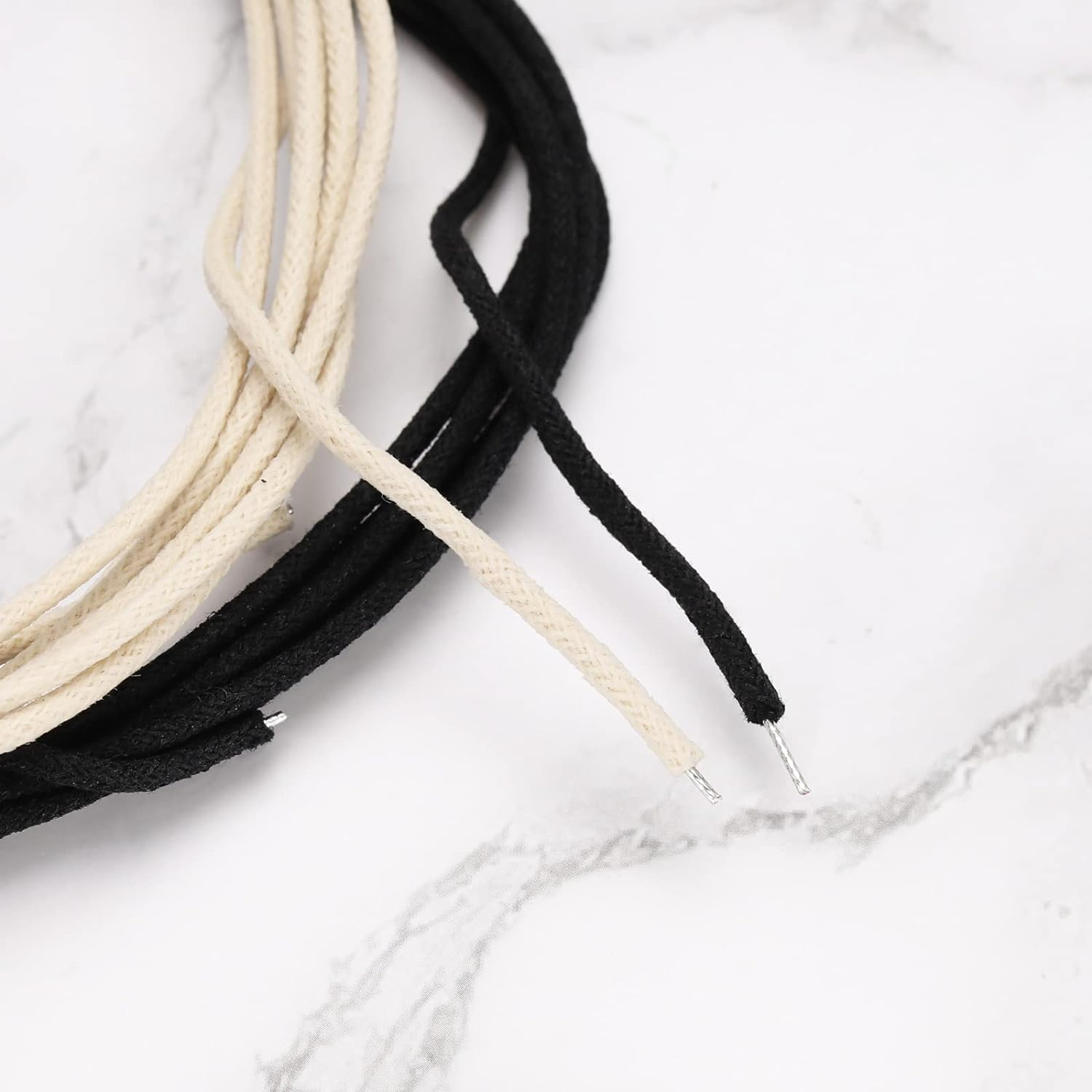 4PCS Guitar Wire 1M/ 39.3" Vintage-Style Waxed Cloth-Covered Pushback Guitar Pickup Cable for Electric Guitars Pickup Replacement Parts (2 Black & 2 White) image number 6