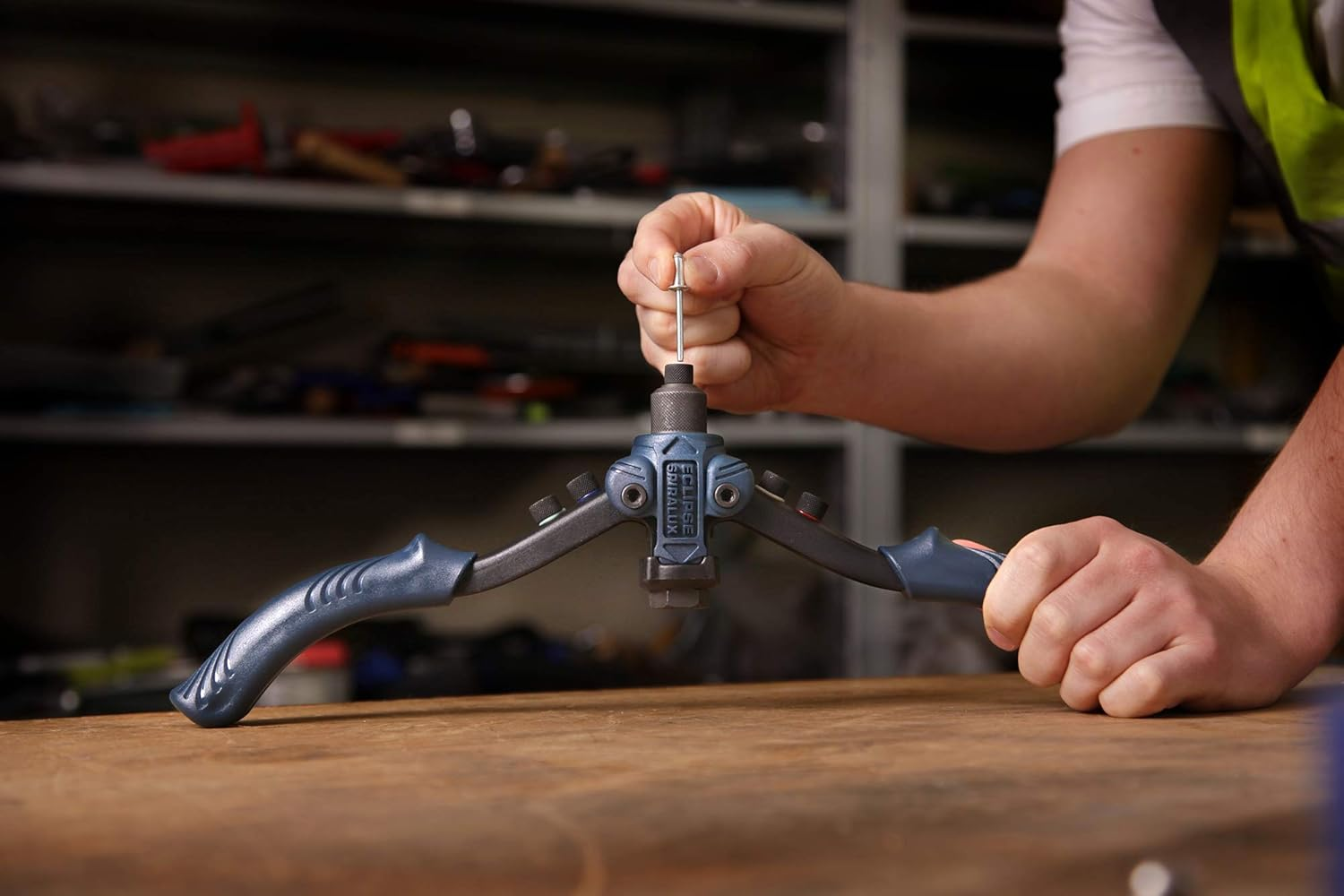 Eclipse Professional Tools 2760C-M Compact Mini Lever Arm Riveter image number 6