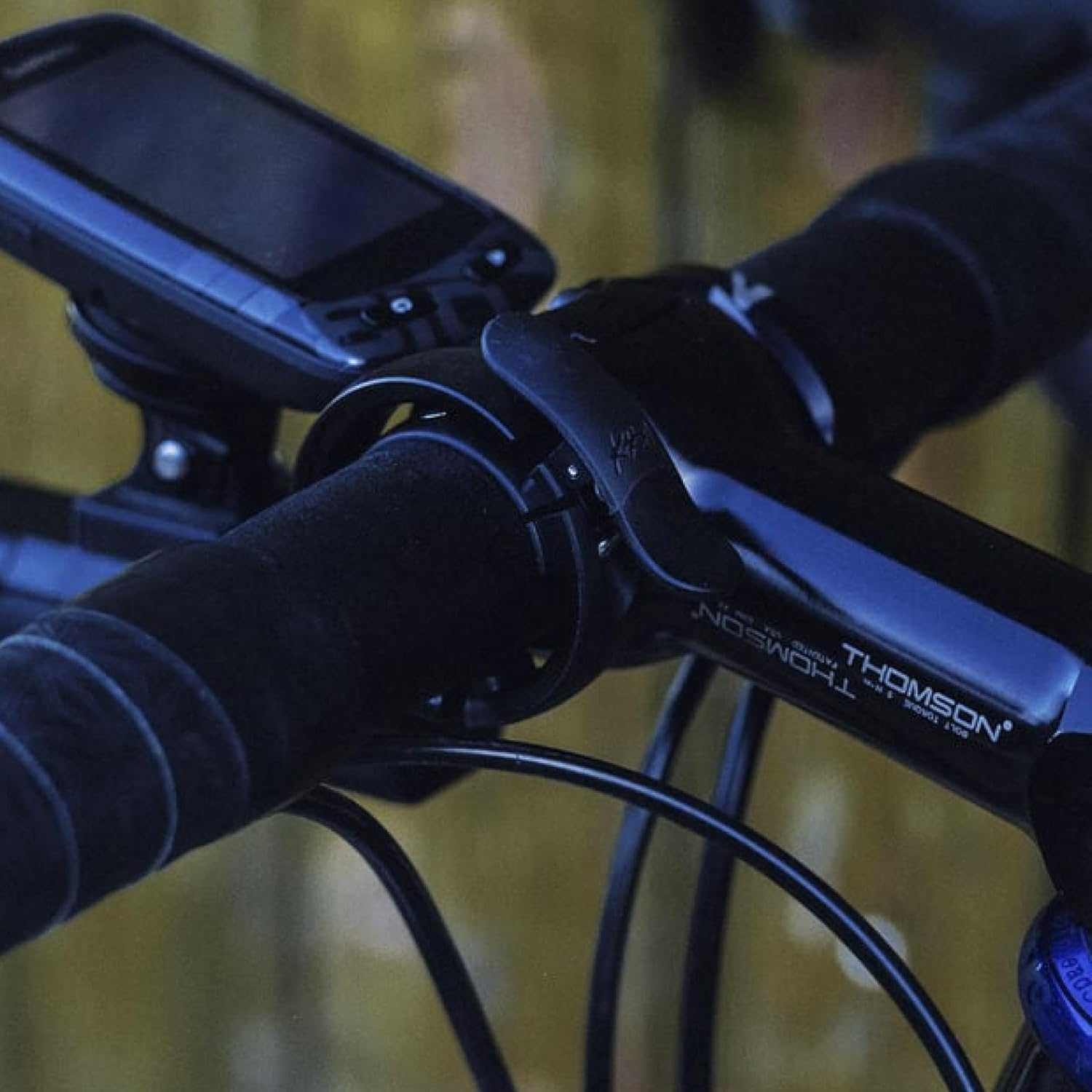 Knog Oi Prima Bike Bell &ndash; Loud 80Db Ring, Wrap-Around Design, WAVETEK Hammer, Durable Build, Easy Install &ndash; 2 Sizes to Ensure Correct Fit image number 4