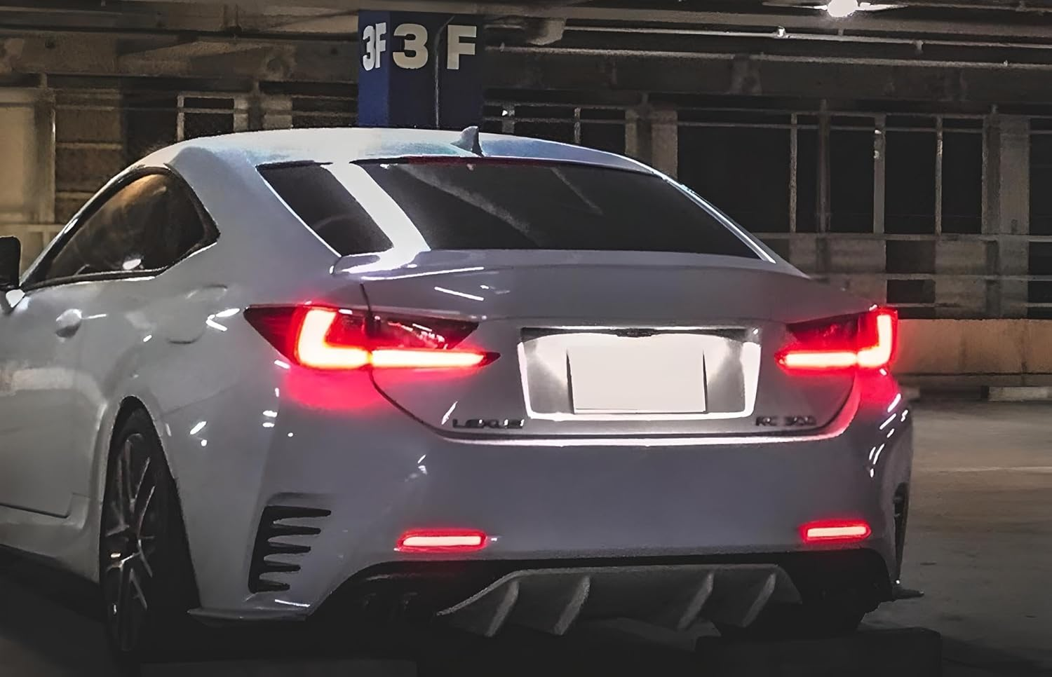 Ijdmtoy Dark Smoked Lens 30-SMD Full LED Rear Bumper Reflector Light Trim Compatible with Lexus IS-F RC250 RC350 RC-F GX470 RX300 Nx200T NX300 NX-F, Function as Tail or Rear Fog Lights image number 3