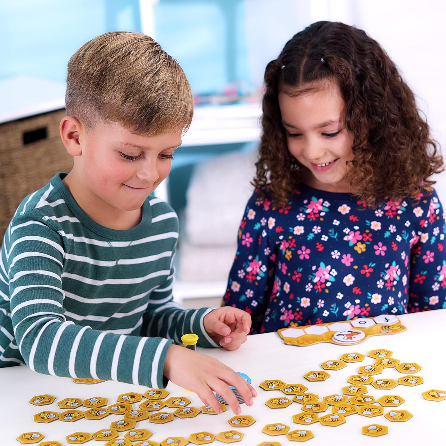 Orchard Game - Buzz Words image number 6