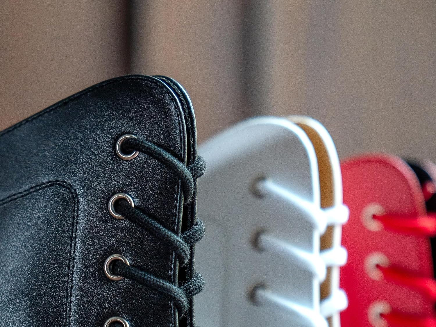 Diamant Women'S Garde Dance Boots 208-334-640-V - Smooth Leather Red - 190 Mm Shaft - 3.7 Cm Block Heel - Variospin Sole - Made in Germany image number 1