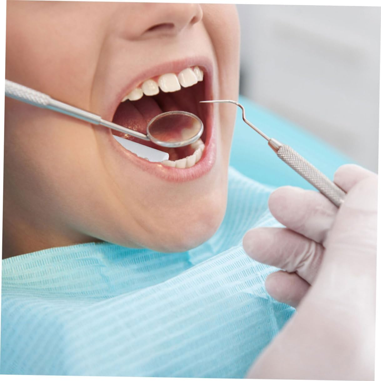 100 Pcs Medium Cotton Rolls for Nose Bleed Plugs and Dental Use Highly Absorbent Medical Cotton Rolls for Adults and Soft Disposable for Liquid Absorption