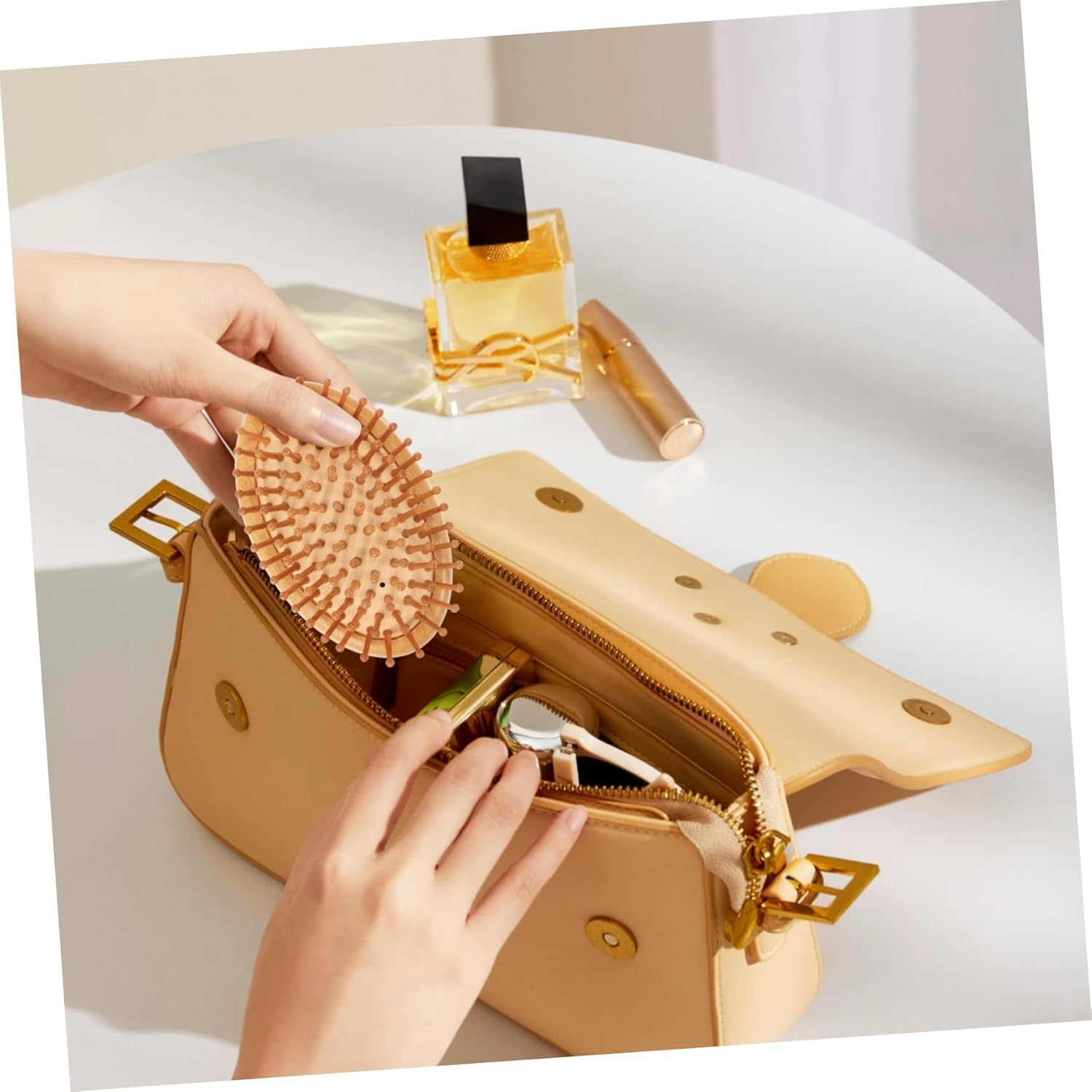 Garneck Bamboo Scalp Massager Comb Natural Hair Brush for Detangling Smoothing Safe for Adults Lightweight Portable Hair Care Tool for Home Travel image number 1