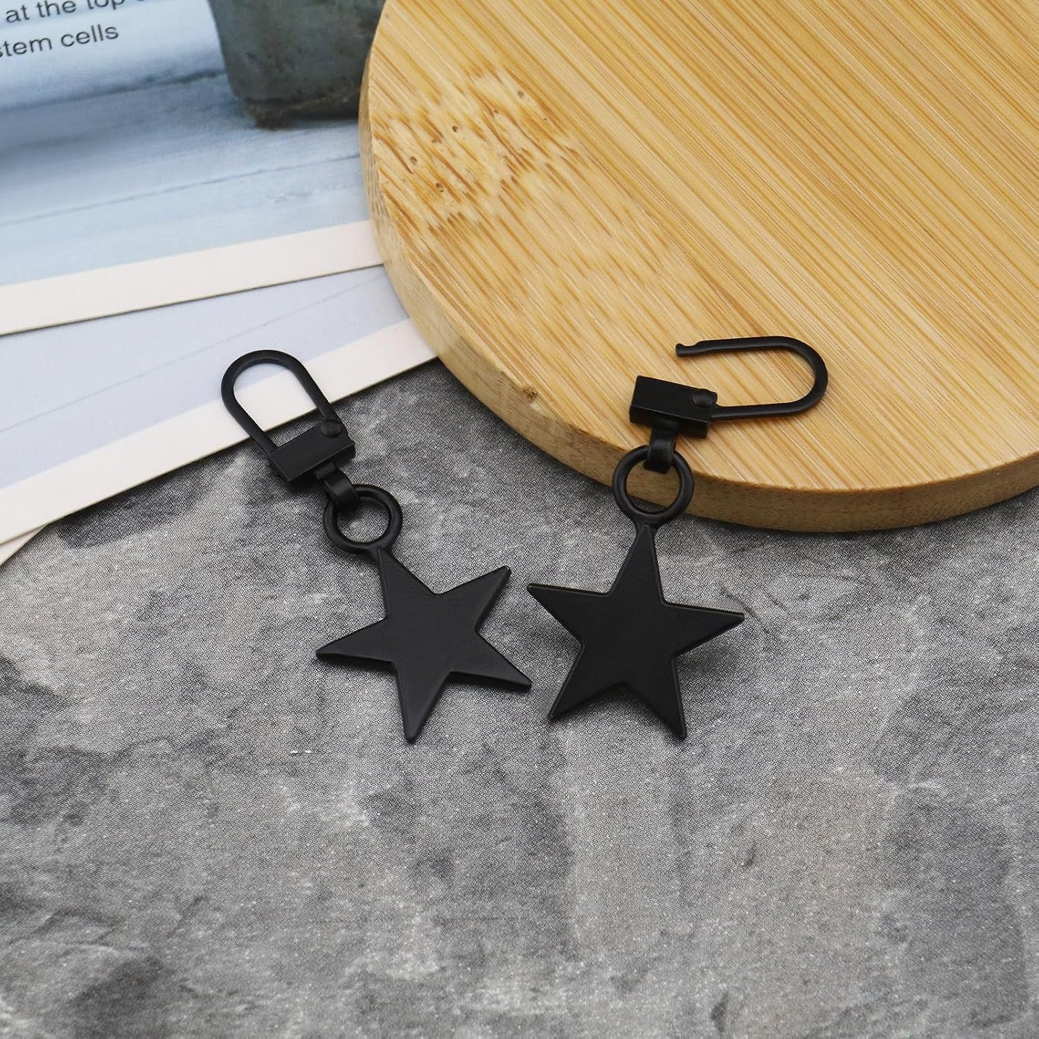 Emsea 20PCS Five-Pointed Star Shaped Zipper Pulls Metal Zipper Pulls Replacement Detachable Zip Pulls for Clothing Handbags Purses Jackets image number 1