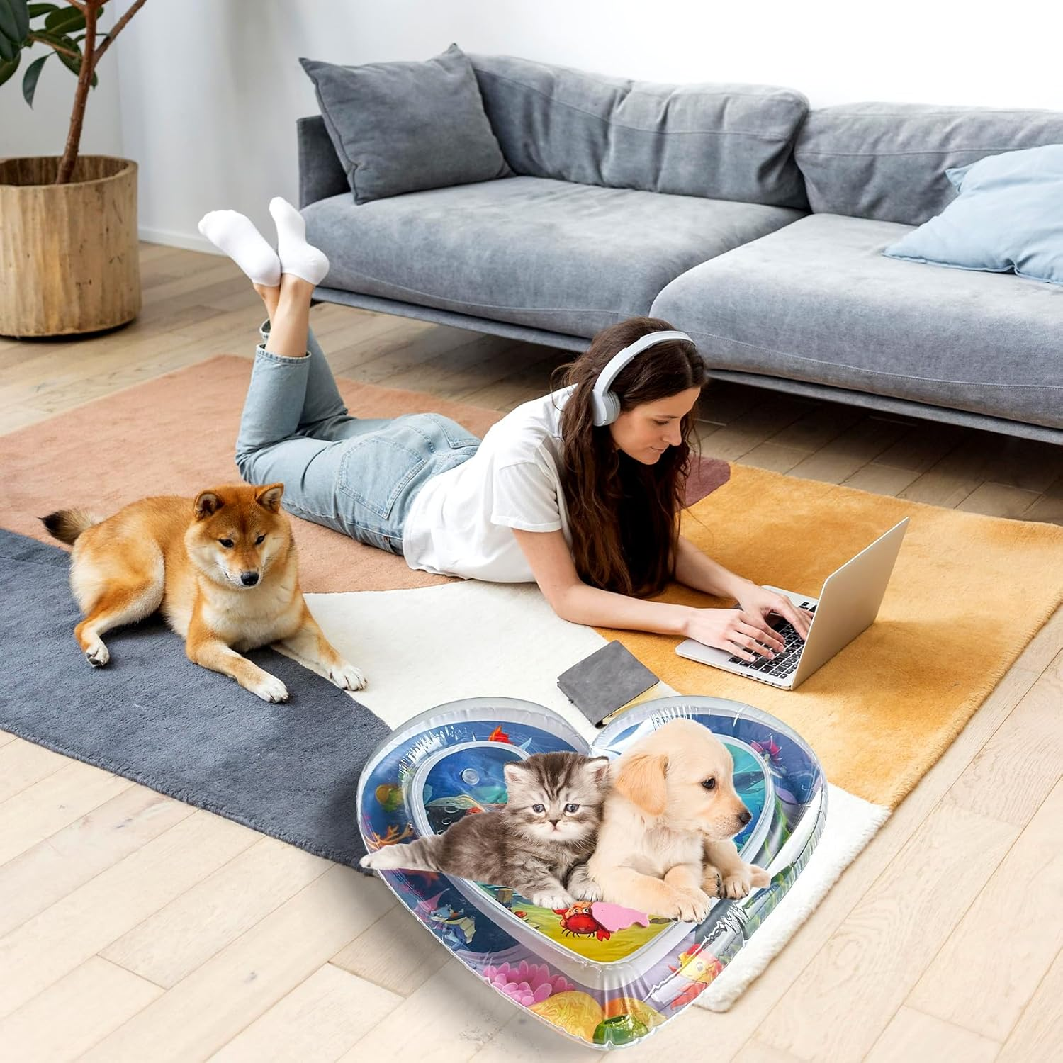 Water Mat Cat, Water Sensory Play Mat Cat Thickened Water Play Mat Cat Aquarium Themes Pet Play Water Sensor Play Mat with Fish Cool and Comfortable for Pets