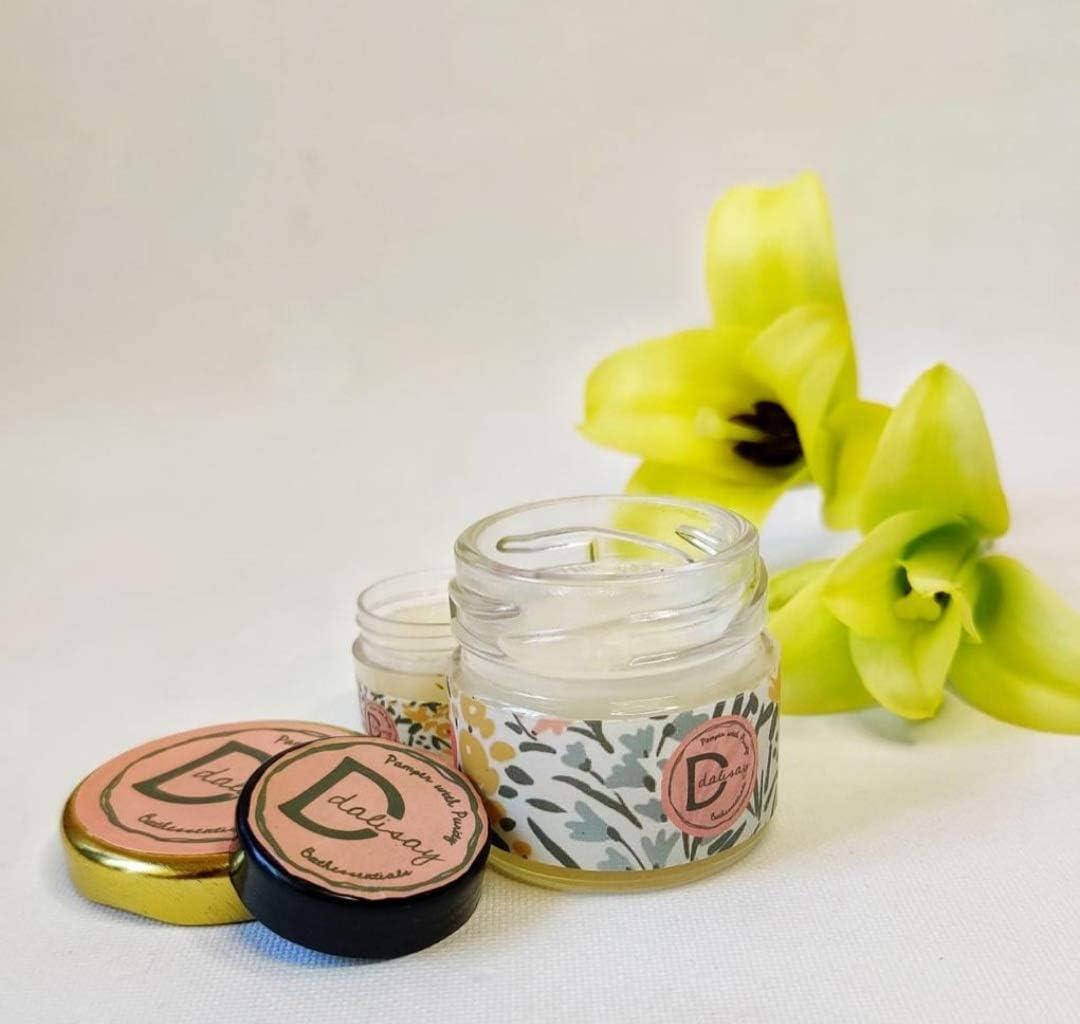 Dalisay Lip Scrub L Vanilla Scented L 25 Gm image number 2