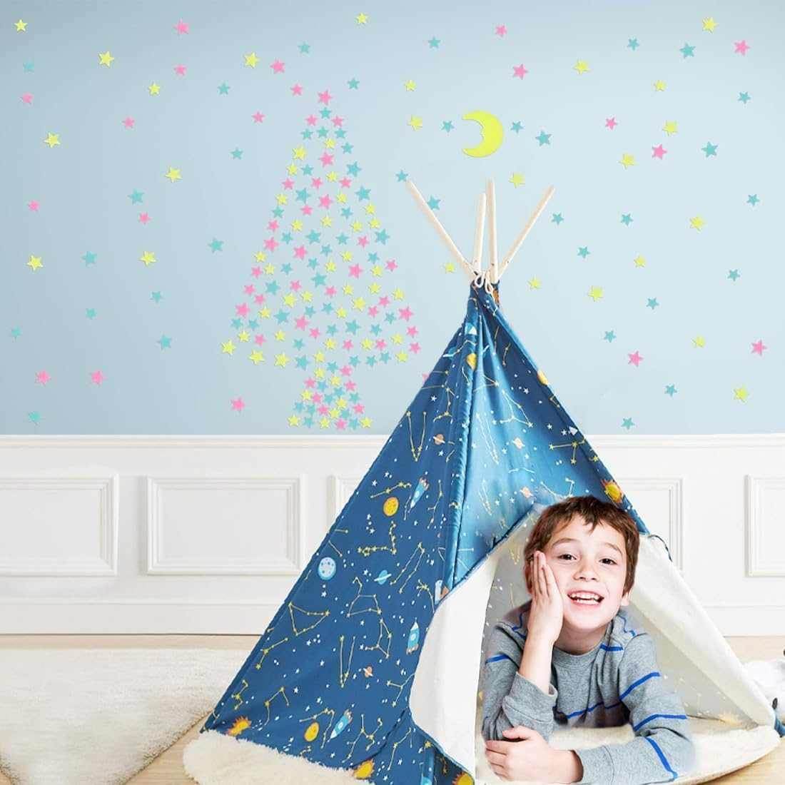 Fokmuaex 52Pcs Glow-In-The-Dark Stars and Moon Wall Stickers for Kids Boys Girls Room Decor image number 5