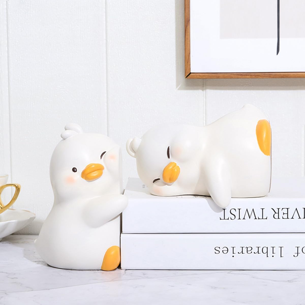Cute Hug Ducks Decorative Bookends, Unique Book Ends to Hold Books Creative Resin Book Holder Stopper for Home Office Desk Bookshelf Decoration - Penguin image number 4