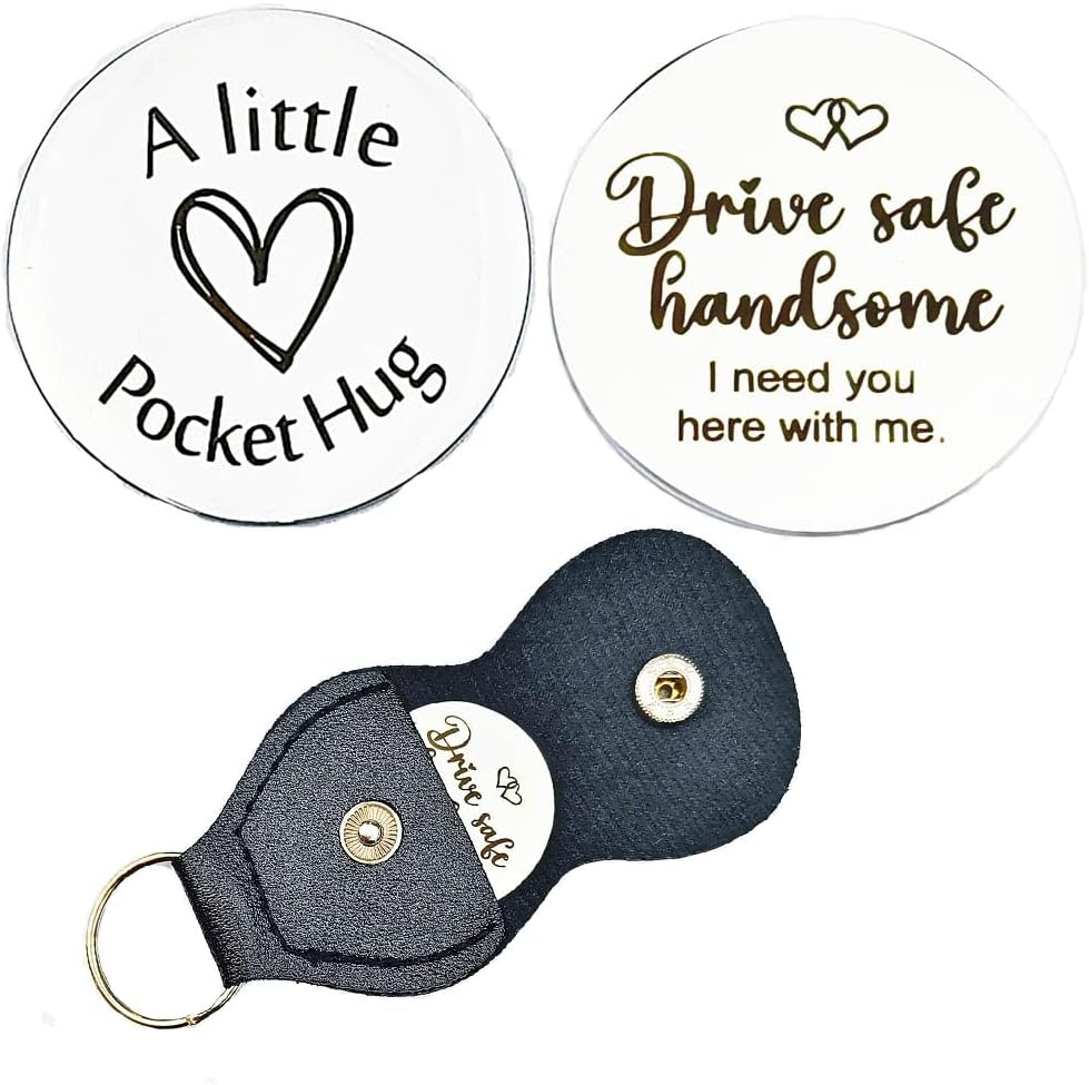 Encouragement Inspirational Gifts for Women Men Pocket Hug Token Keychain Christmas Birthday Gifts for Sister Friend Hug Tokens Keepsake with PU Leather Key Chain