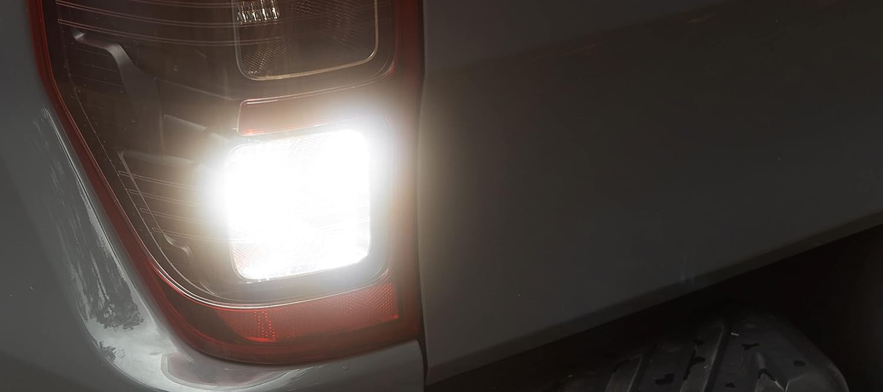 1,000 Lumen T10 / T15 Reverse LED Upgrade (Pair) image number 5