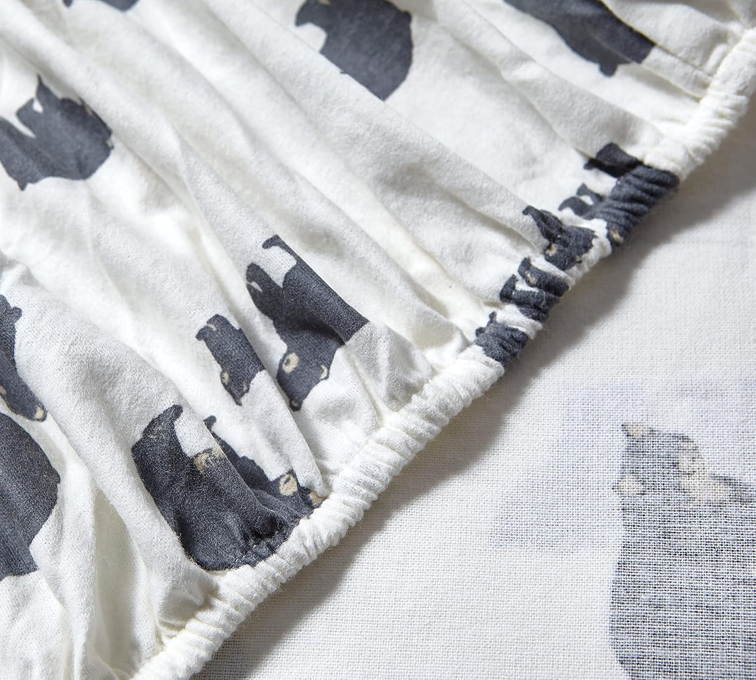 Eddie Bauer - King Sheet Set, Warm Breathable Cotton Flannel Bedding with Deep Pockets, Brushed for Extra Softness, Cozy Home Decor, Oeko-Tex Certified (Bear Family, King) image number 1