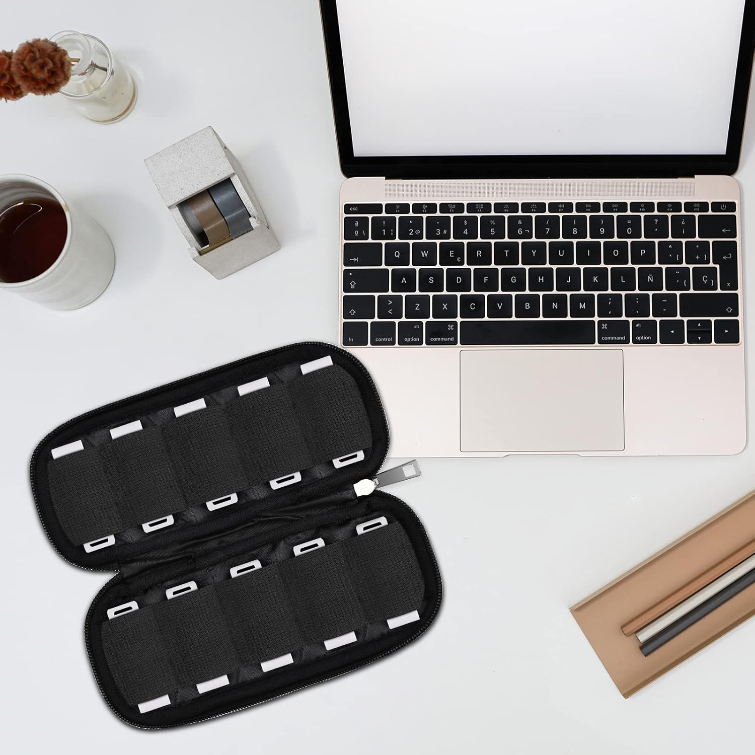 Black USB Flash Drive Storage Bag 10 Slots Portable Hard Drive Case Organizer Waterproof Neoprene Electronic Accessories Bag Holder for Jump Drives/Pen Drive/Thumb Drive/Memory Stick image number 4