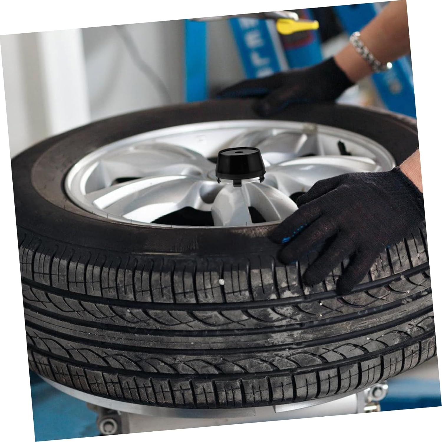 LOORGVEL 2Pcs Wheel Hub Center Caps Easy Installation Weather Resistant Covers Fit for Cars Stylish Automotive Accessory for Enhanced Vehicle Appearance image number 2