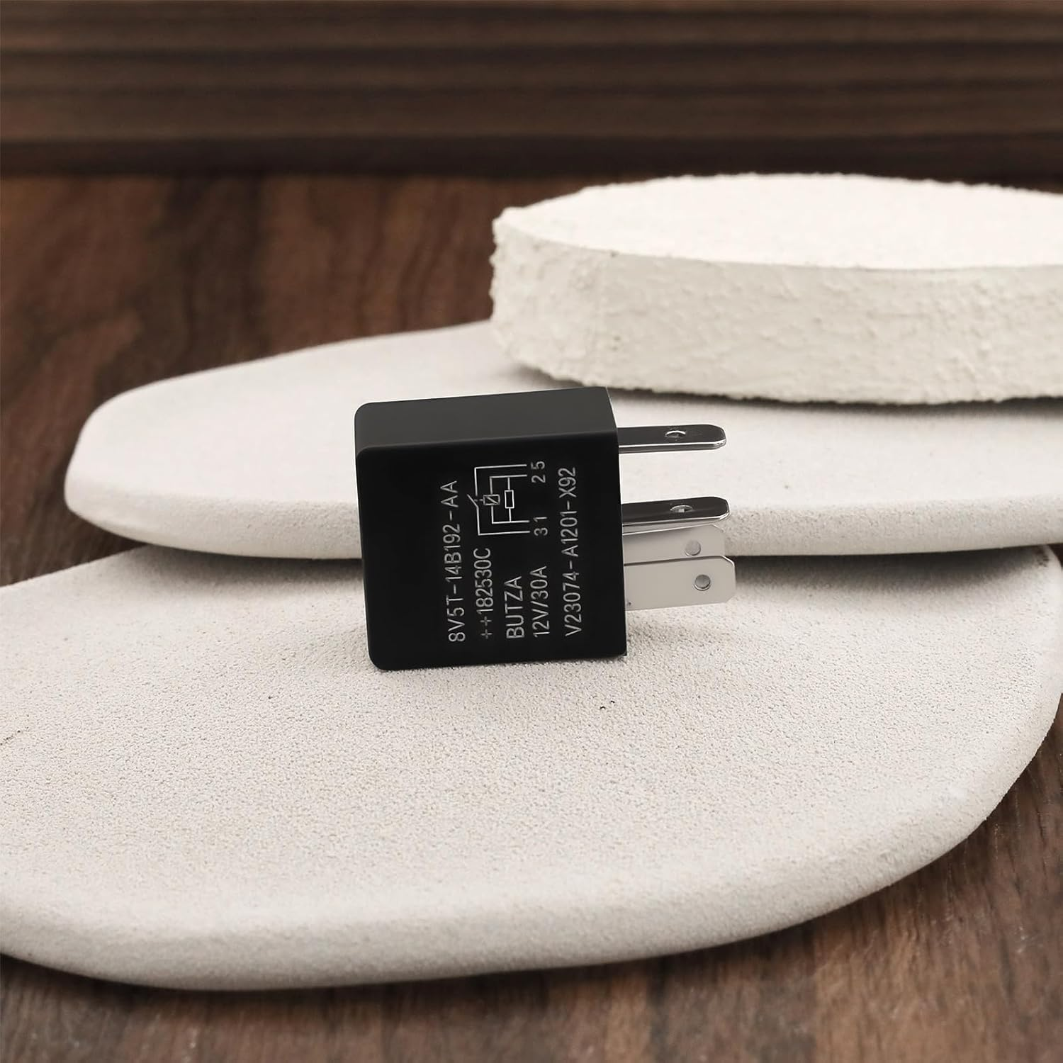 OTOTEC 4 Pin Automotive Starter Motor Relay 8V5T-14B192-AA 1667949 12A/30V Compatible with Ford Fiesta Mk7