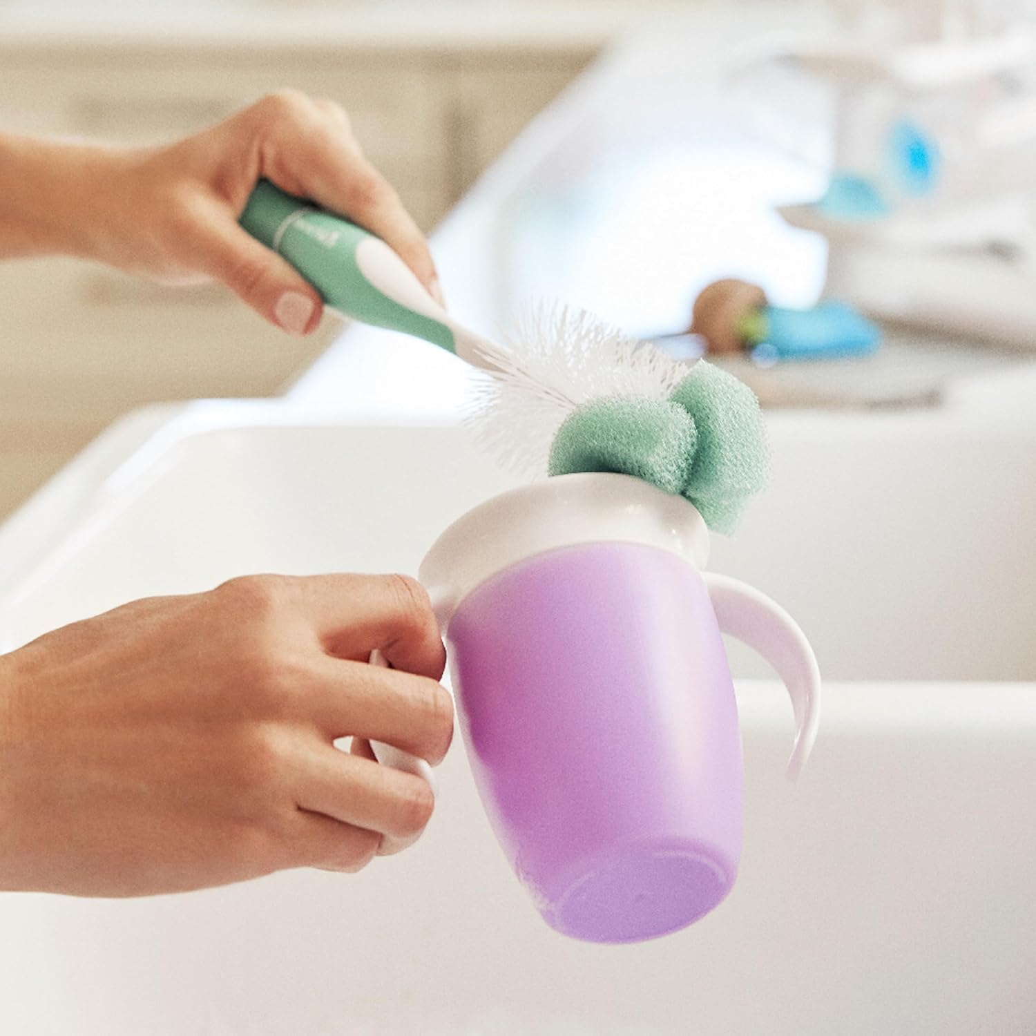 Munchkin Sponge Bottle Brush, Pack of 2, Blue image number 2