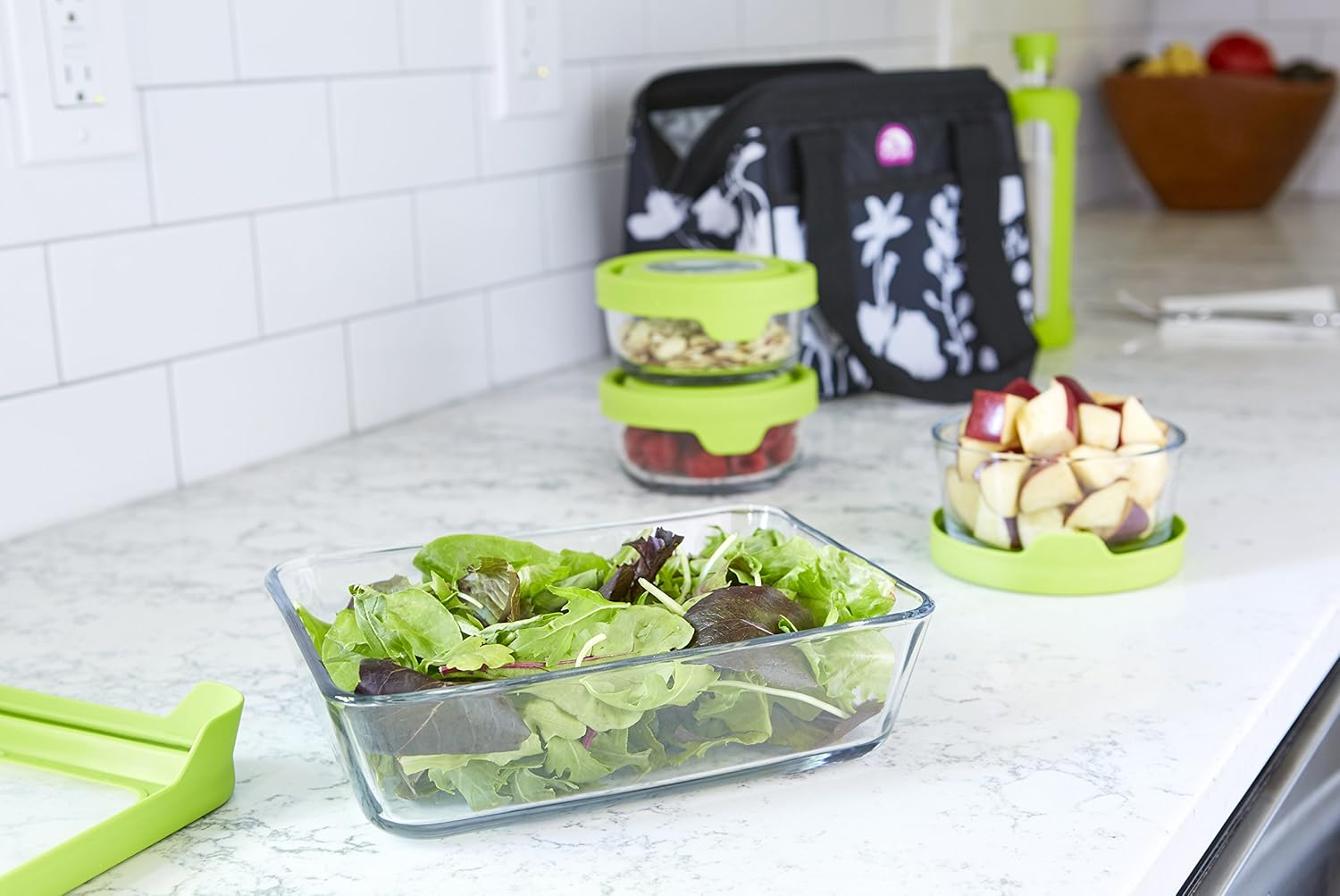 Anchor Hocking 6-Cup Rectangular Food Storage Containers with Green Trueseal Airtight Lids image number 4