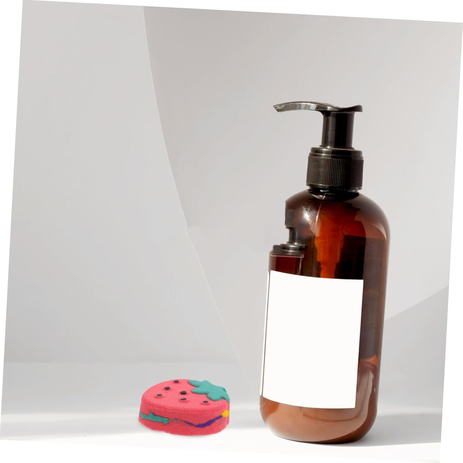 Lovely Strawberry Shaped Bath Nourishing Foaming for Relaxation and Moisturizing for Women Valentine Day and Special Occasions image number 6