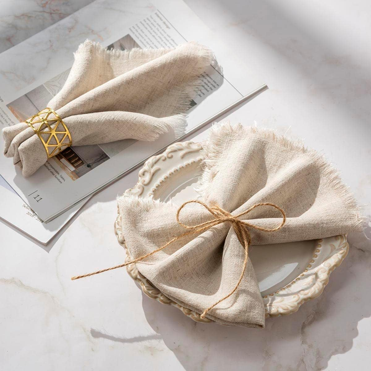 CHUQING Green Cotton Linen Napkins with Fringe Cloth Napkins Cloth Set of 4 Boho Table Dinner Napkins 18 X 18 Inch