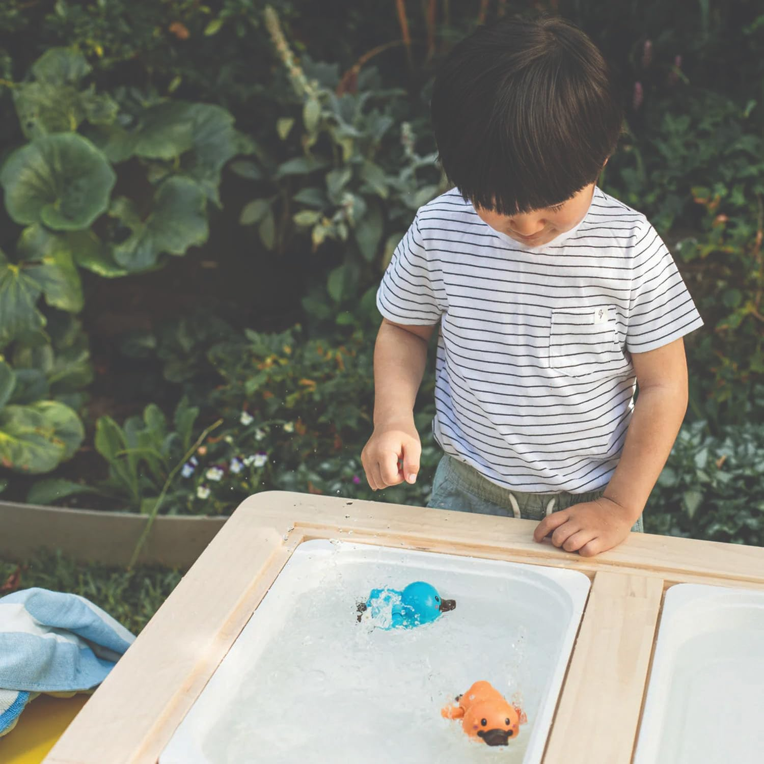 Tiger Tribe Bath Racers &ndash; Platypuses, 2-Pack Wind-Up Bath Toy Racers, Battery-Free, Fine Motor & Cause-Effect Fun for Toddlers, Ages 18 M+ image number 1