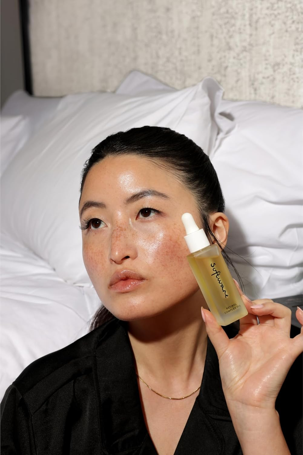 Software Retinol Complex Oil 30Ml | Restorative Retinol Oil to Reducefine Lines, Dark Spots, and Dryness | Hydrate and Revitalize for a Radiant Youthful Looking Skin image number 5