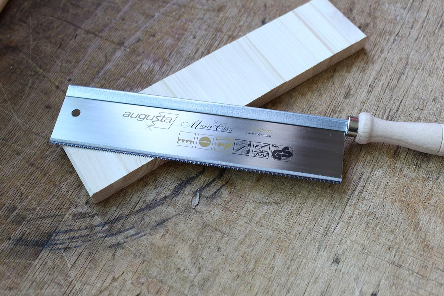 Augusta Heckenrose Fine Saw Straight 250 Mm I Special Hand Saw Made of Band Steel C75 with Wooden Handle for Mitre Cuts in Wood and PVC I Fine Pointed Teeth image number 1