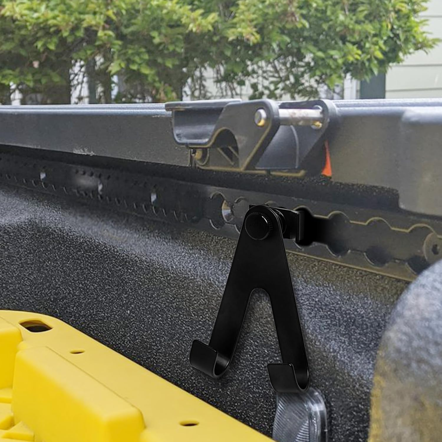 L Track Hook L Track Single Stud Fitting with Hook L-Track Spring Loaded Adjustable Hook for L Track Rails in Truck, Camper Van, Trailer, Pack of 4, Black image number 1