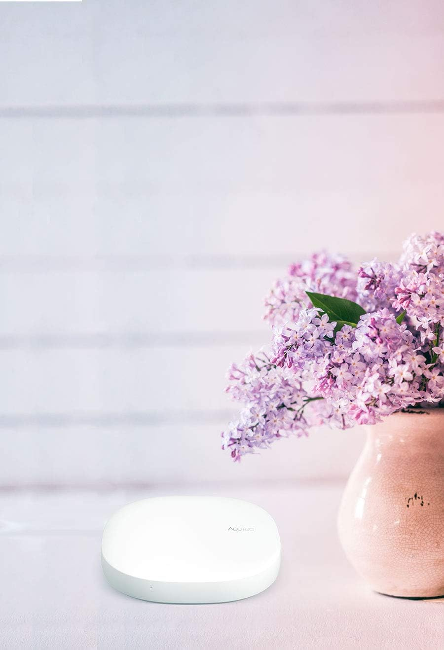 Aeotec Smart Home Hub - Works as a Smartthings Hub image number 1