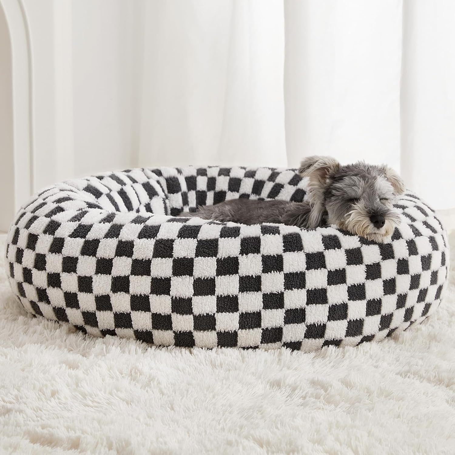 Calming Dog Bed, Dog Beds for Small Dogs, Fluffy Donut Dog and Cat Bed Washable, Cute Pet Beds for Indoor with Jacquard Shaggy Plush, round anti Anxiety Small Dog Bed with Non Slip Bottom (Khaki)
