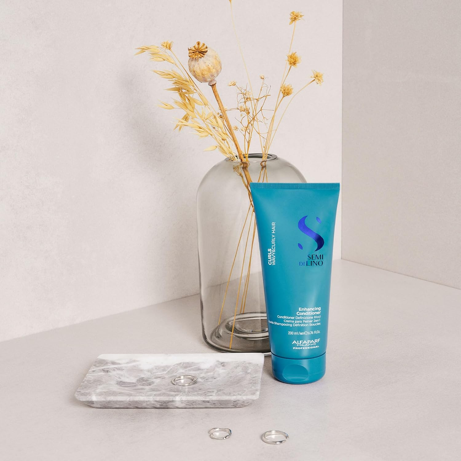 Alfaparf Milano Semi Di Lino Curls Enhancing Conditioner - Hydrating, Frizz Reducing - Humidity Protecting, Leave-In Hair Conditioner - 6.76 Oz image number 2