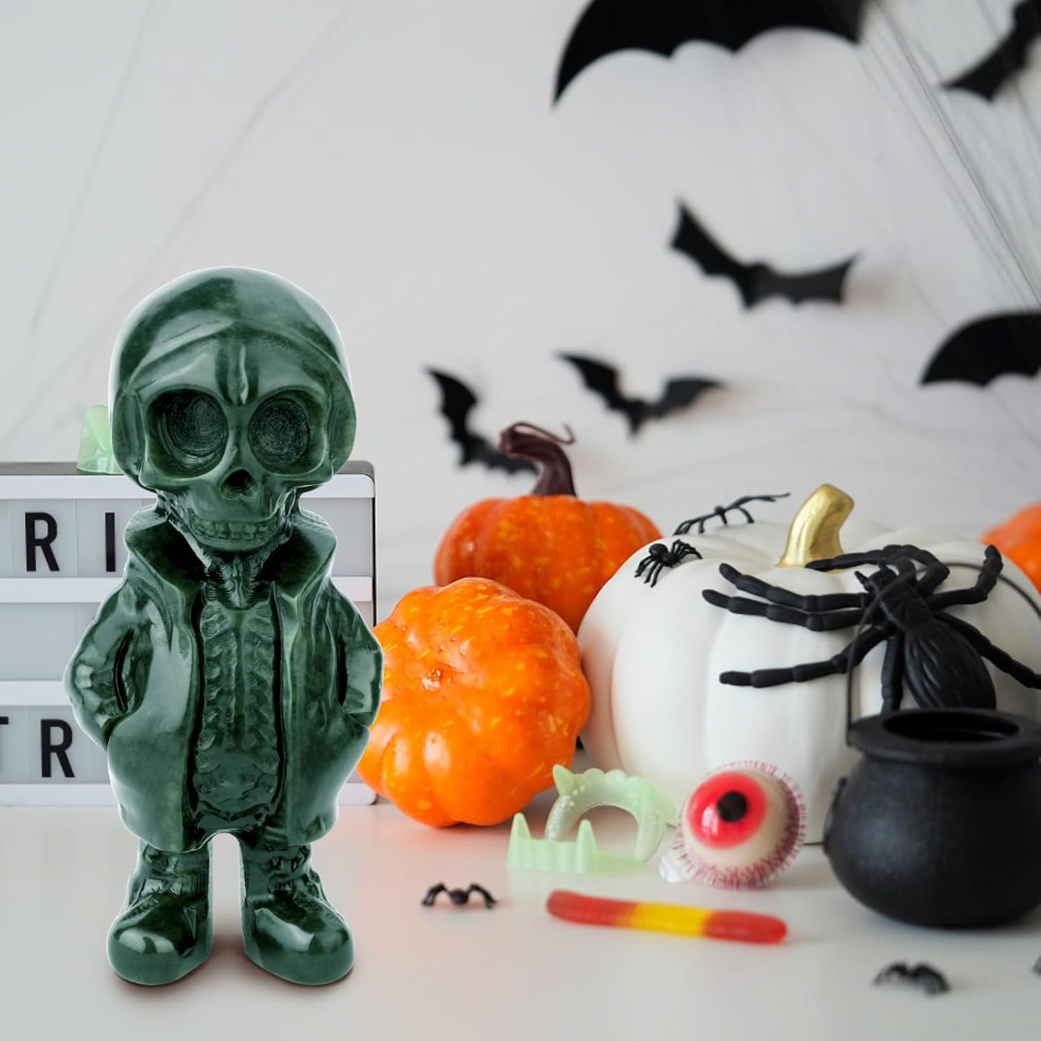 Gemshan Skull Men Statue for Halloween Decorations,Hand- Carved Jade Statue Sculpture Spooky Halloween Decor for Home Table Tray Shelf image number 1