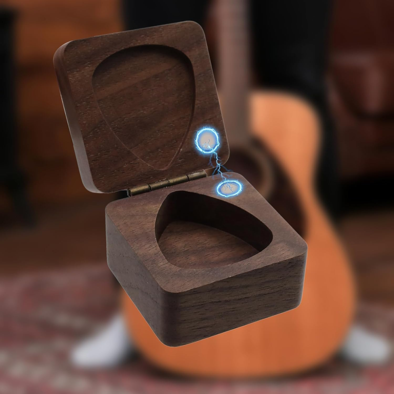 Geesatis Guitar Pick Box Storage Wooden Guitar Picks Case Holder Organizer for Guitarist Musician Gift, 1 Pcs