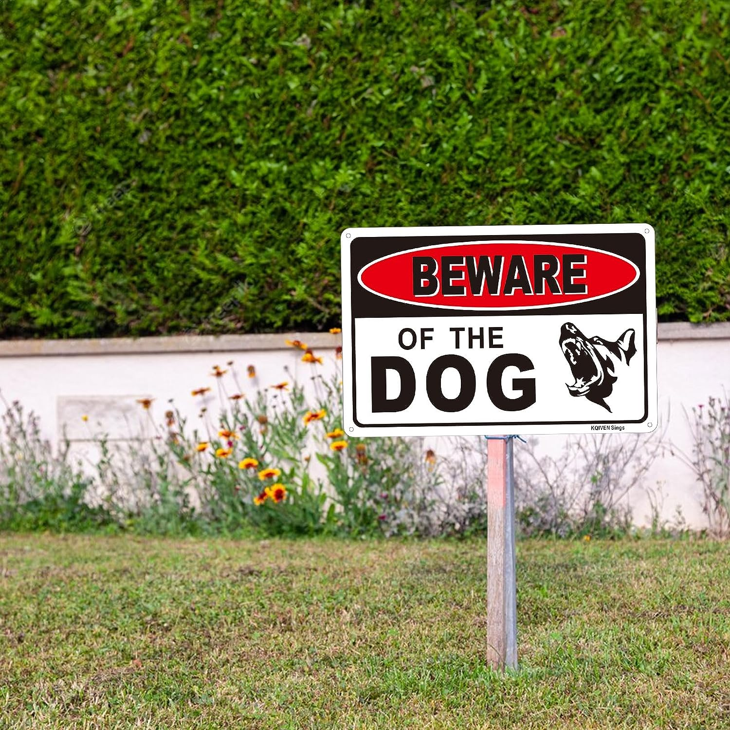 2 Pack 7.87 X 11.8Inches Dogs in Yard Please Close the Gate Sign, Reflective Metal Signs Aluminum Sign Pre-Drilled Holes for Easy Mounting for Fence Door or Gate